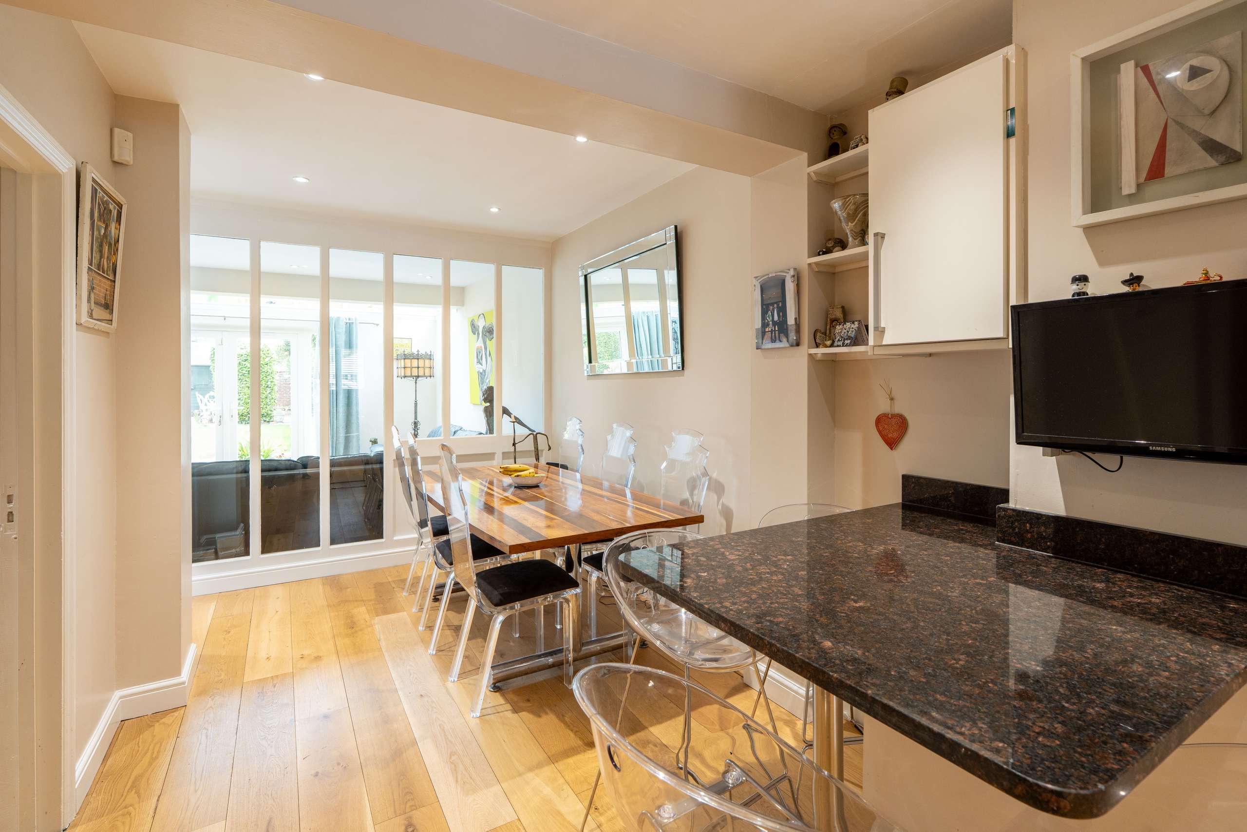 Kitchen / Dining Room