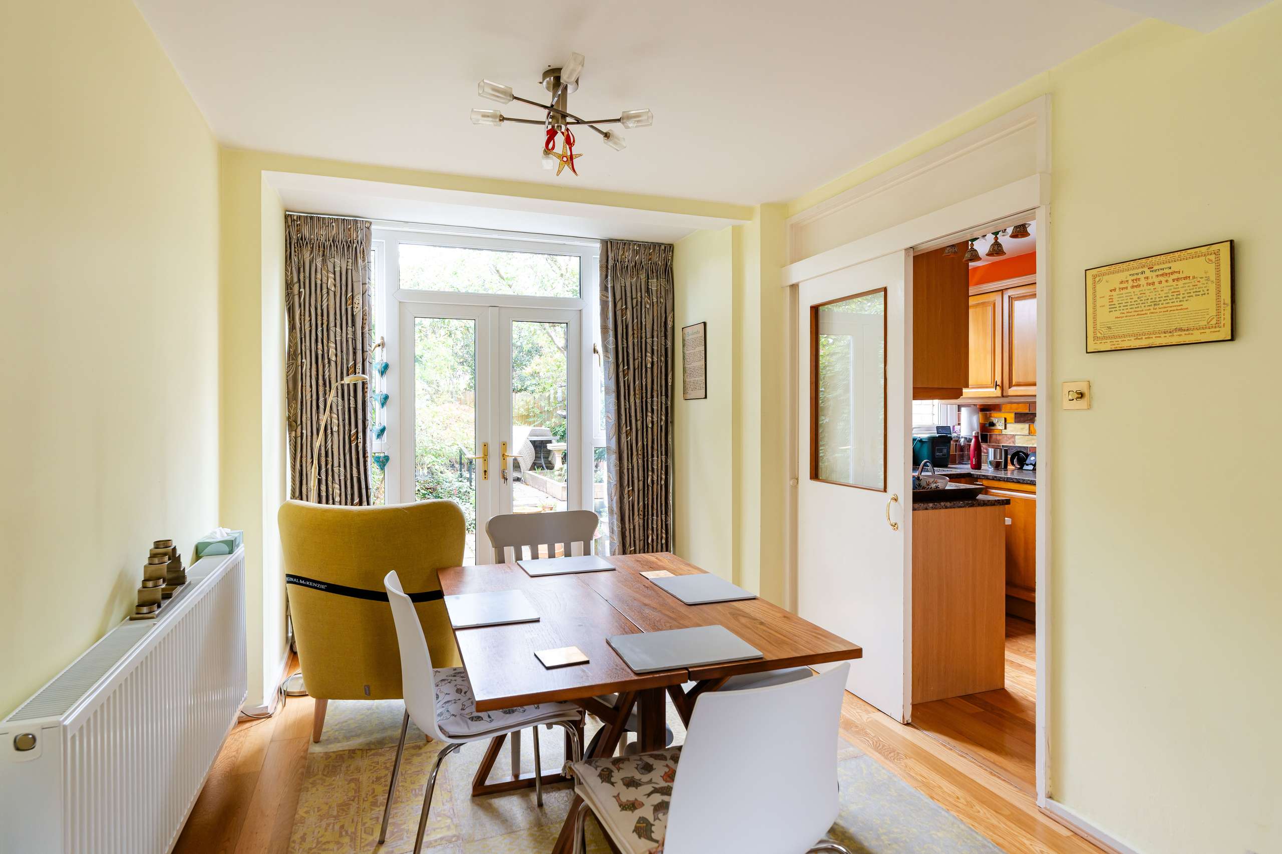 Reception/Dining Area