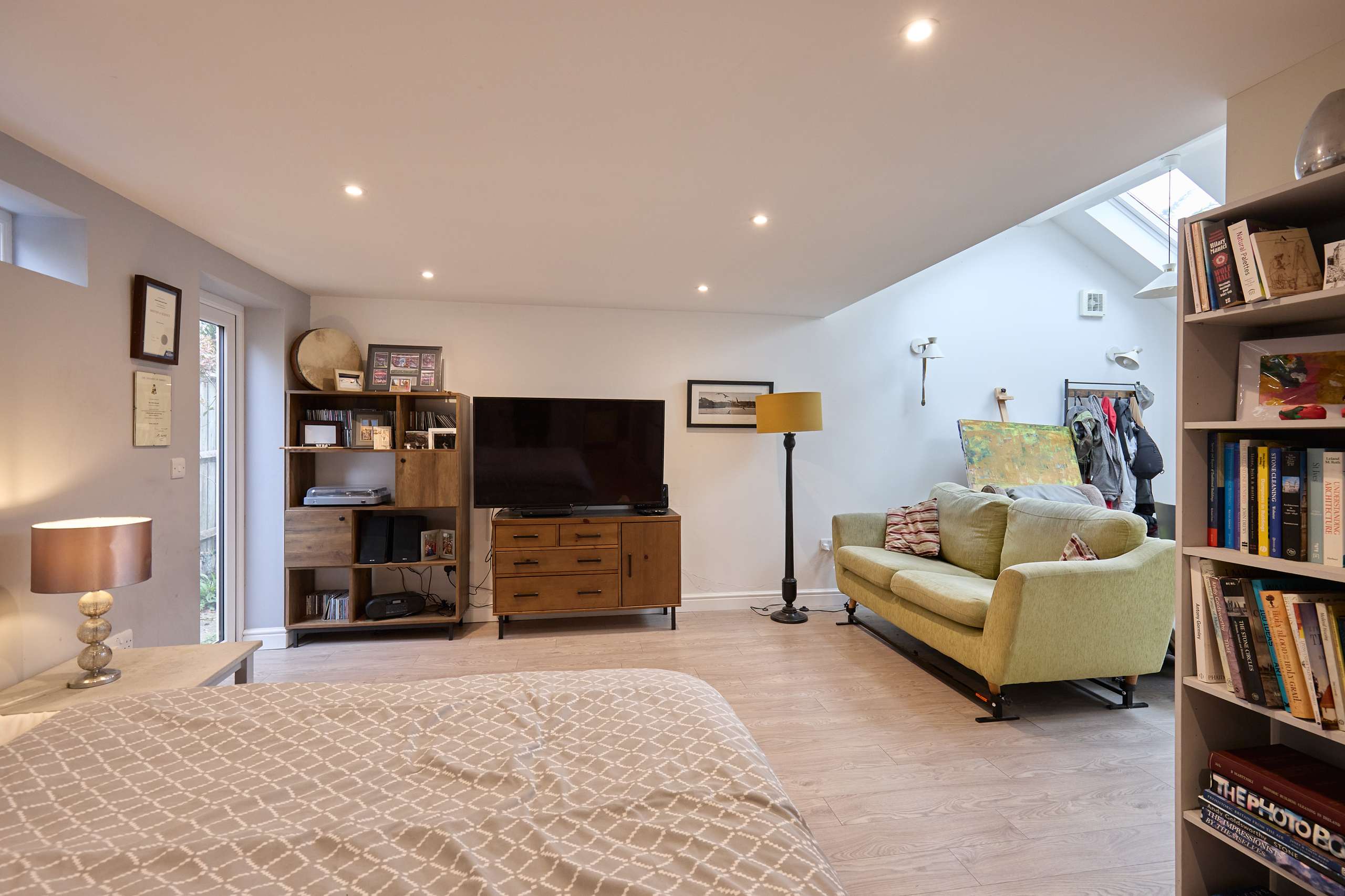 Annexe Bedroom/Living Area