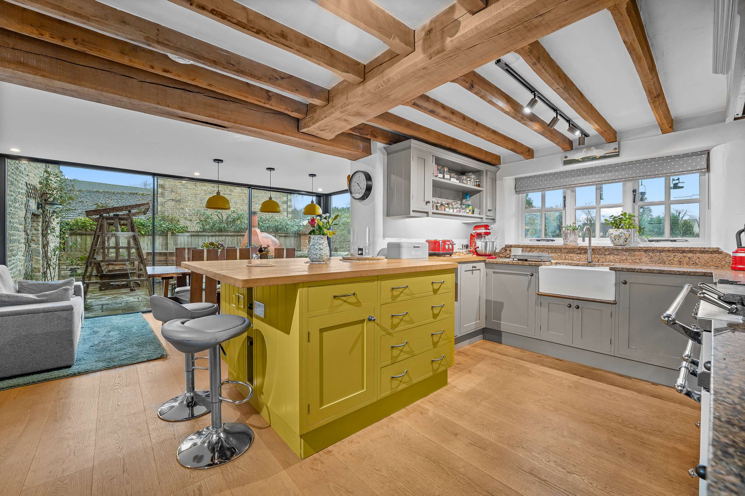 Kitchen/Dining/Family