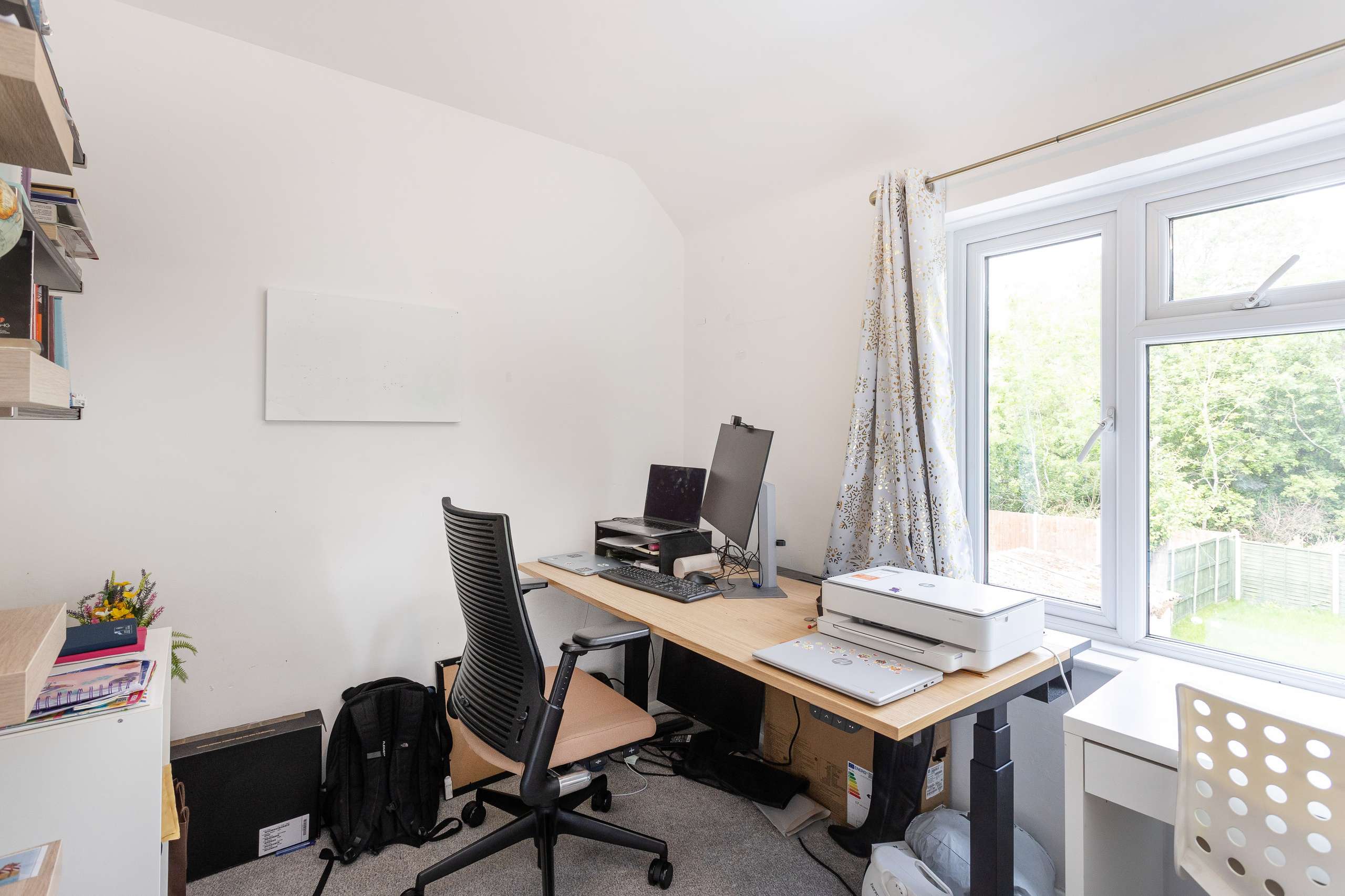 Bedroom/Office