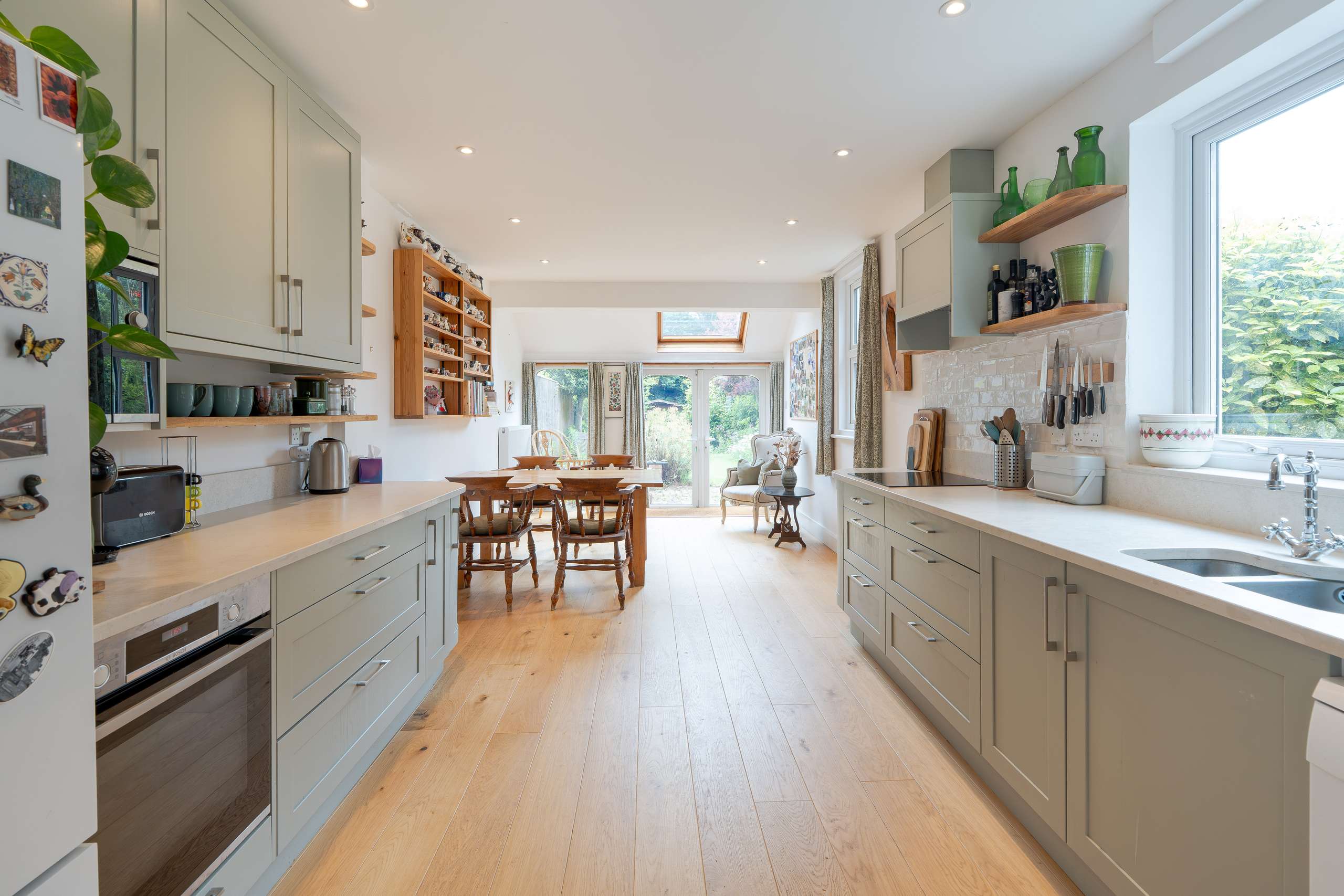 Kitchen/Dining