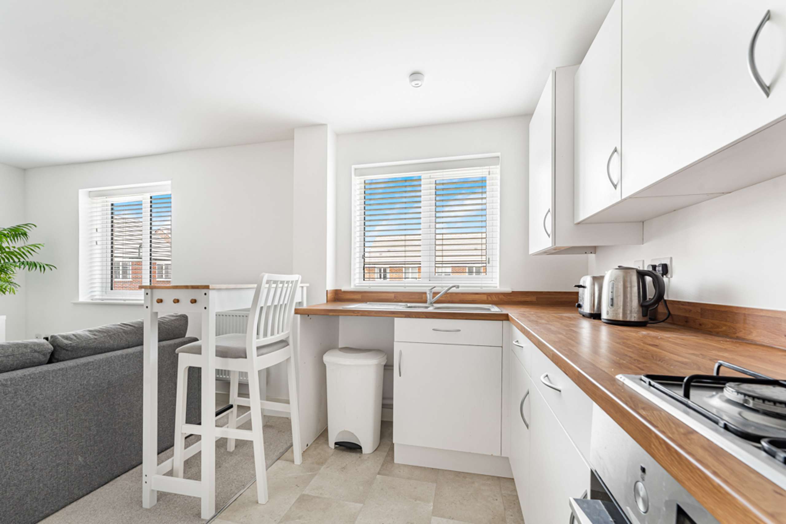 Kitchen/Dining Area