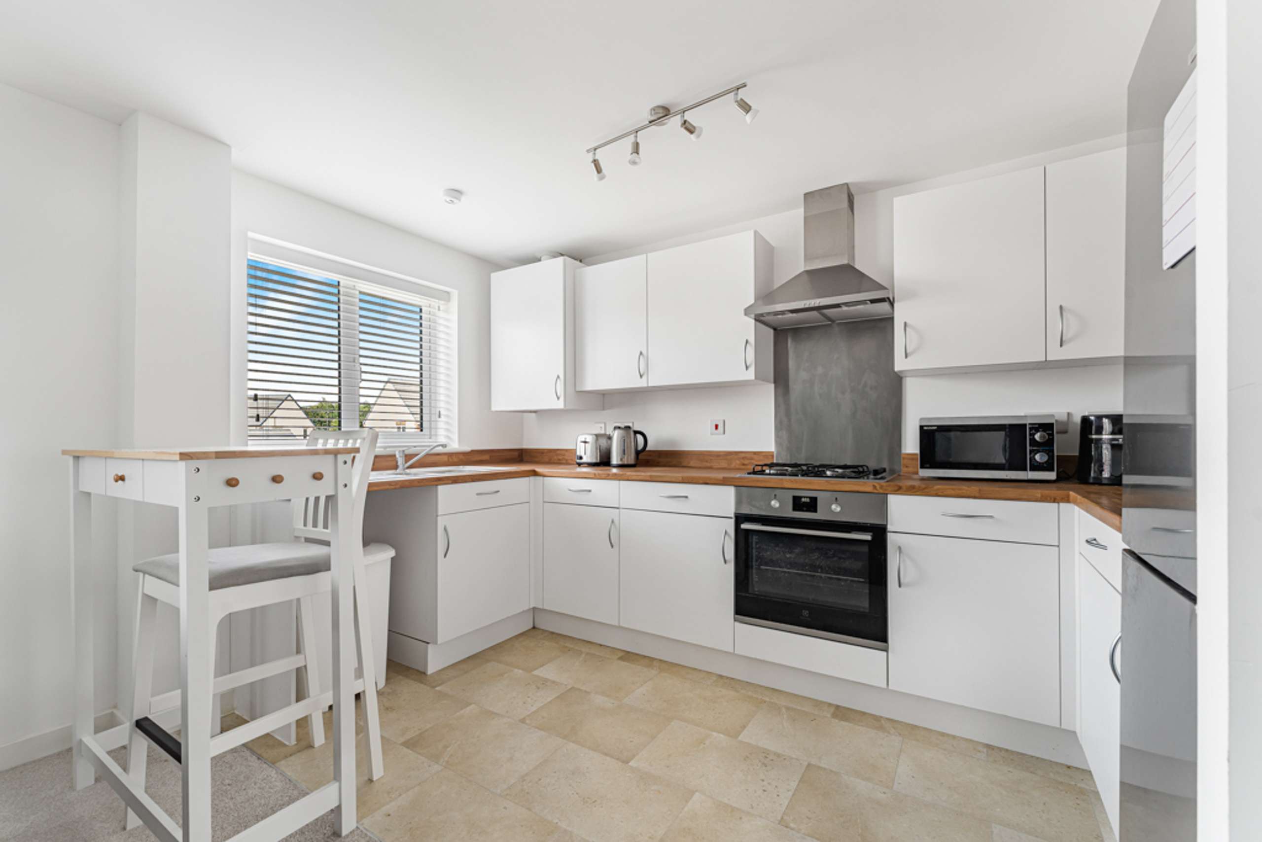 Kitchen/Dining Area