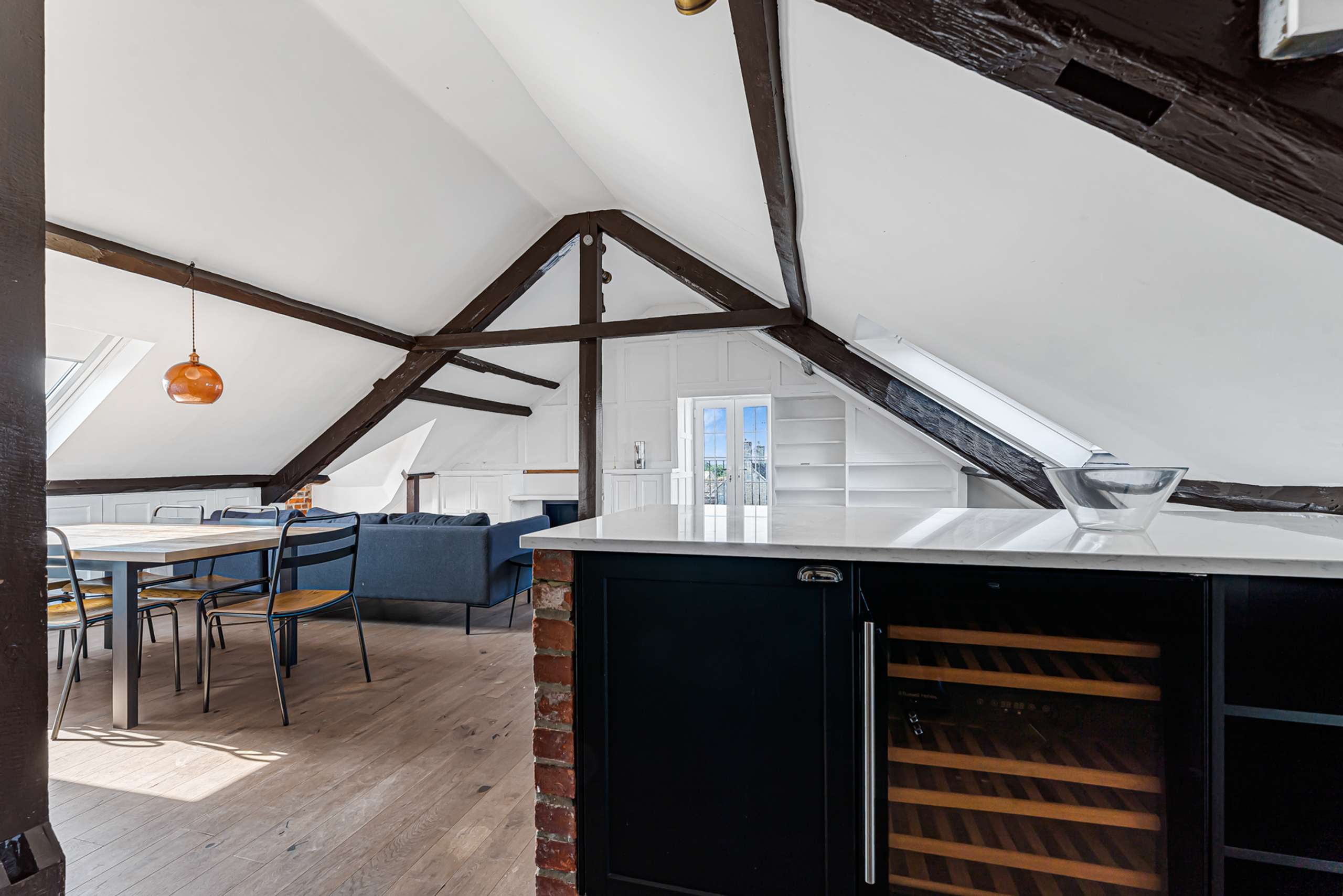 Kitchen/Living Area