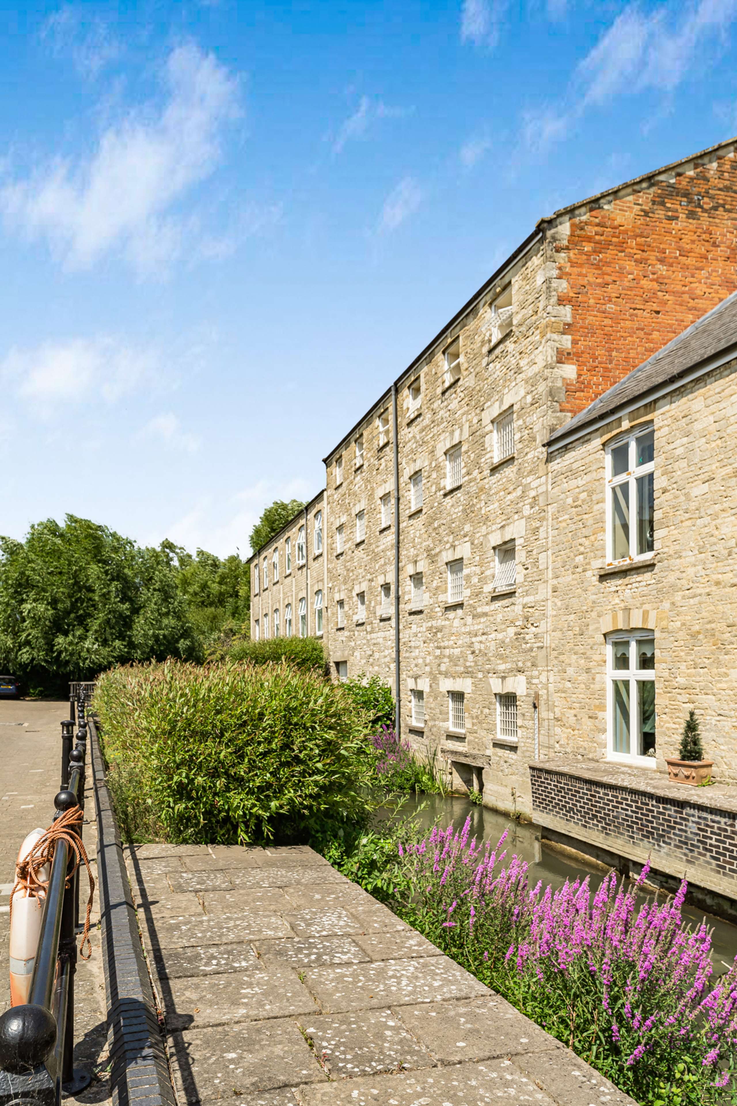 Woodford Mill