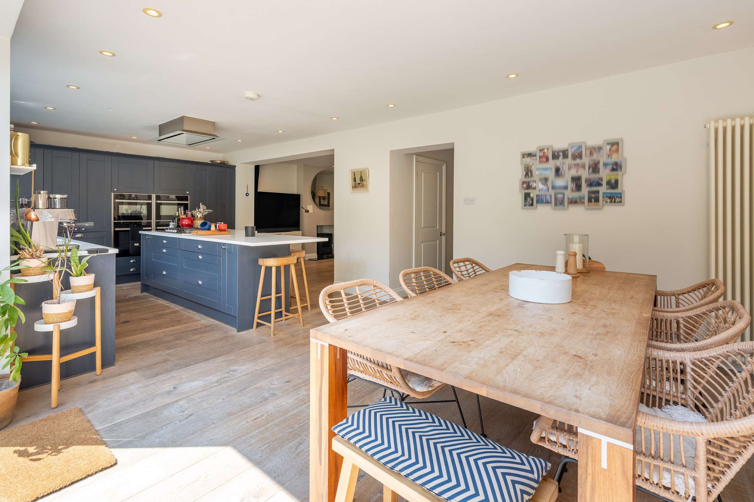 Kitchen/Dining