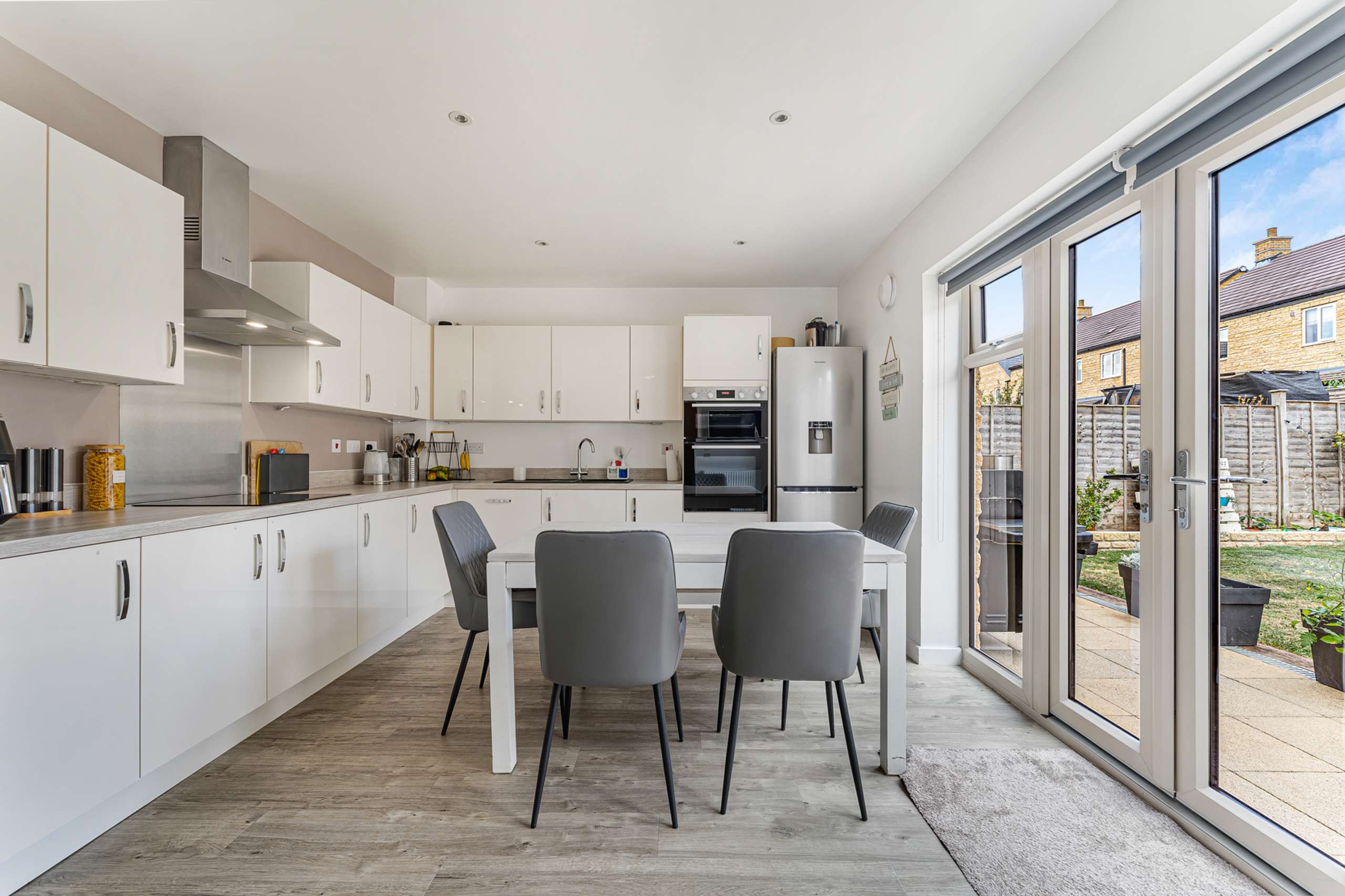 Kitchen/Dining Room