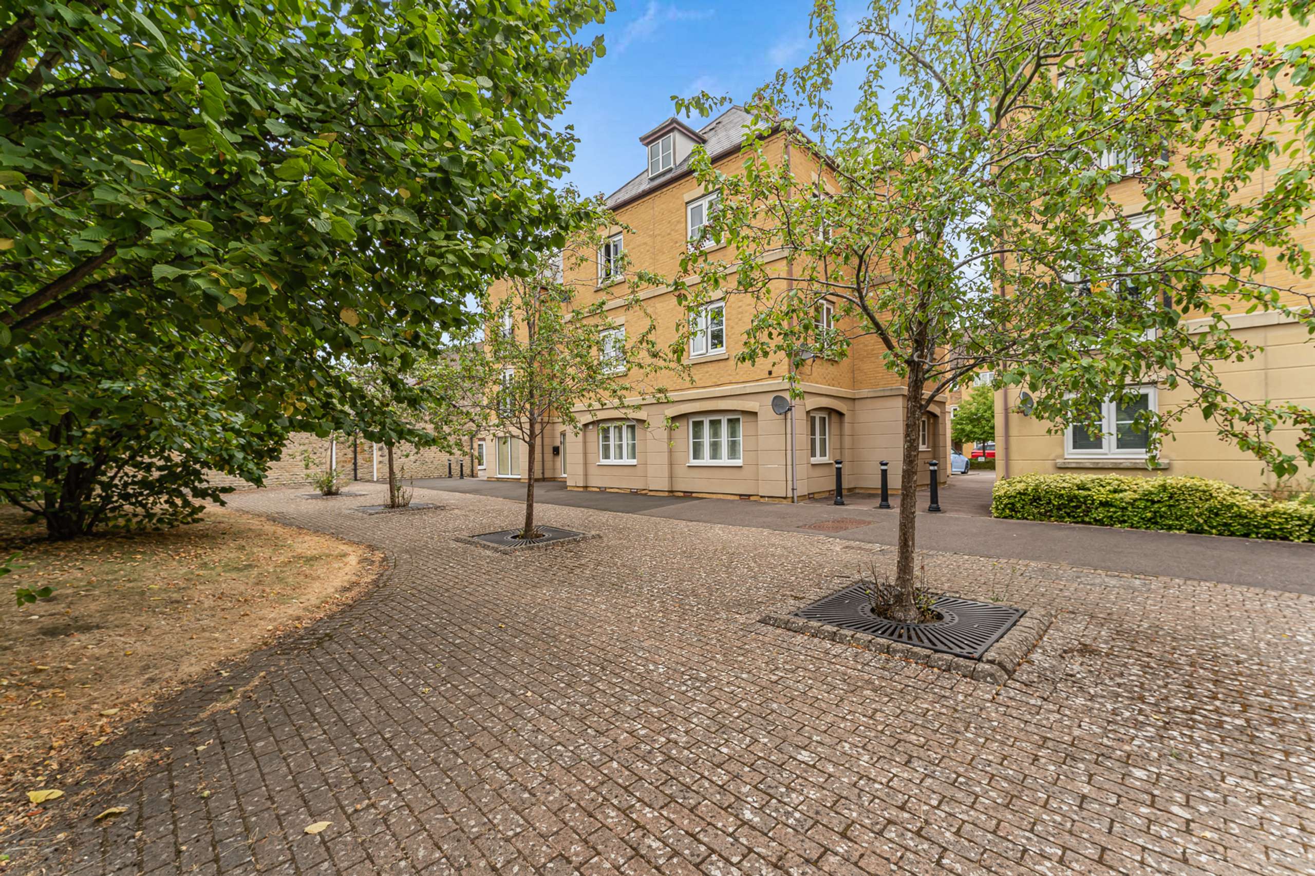 Weavers Bridge House