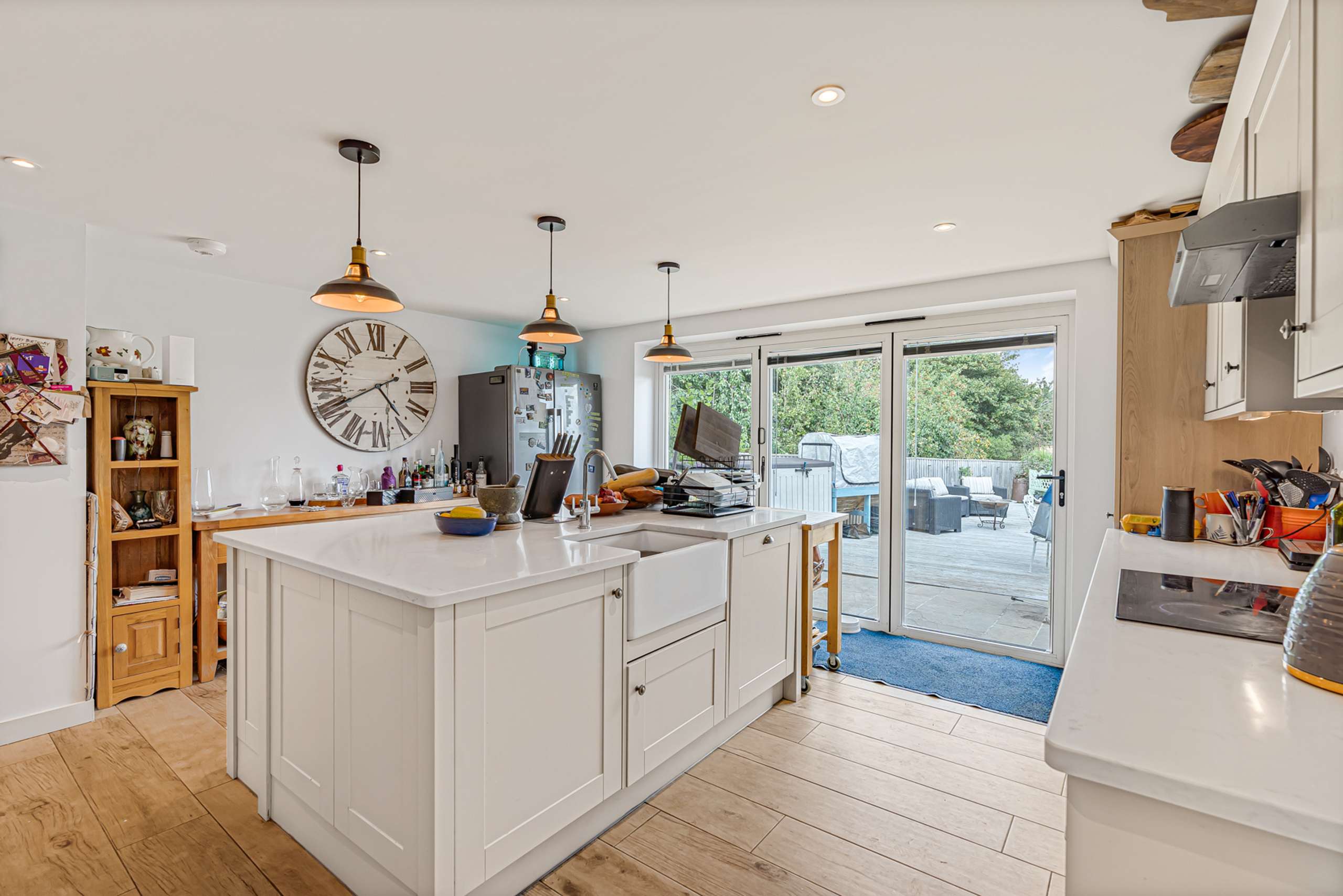 Breakfast/Kitchen/Dining