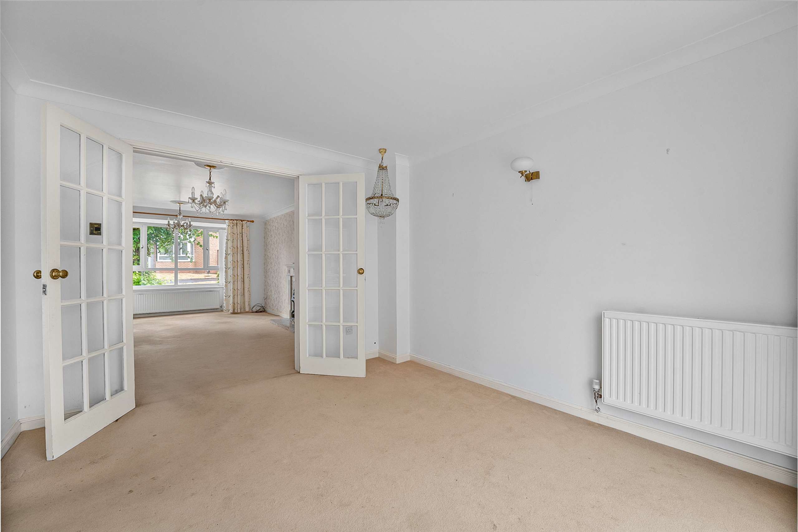 Sitting/Dining Room