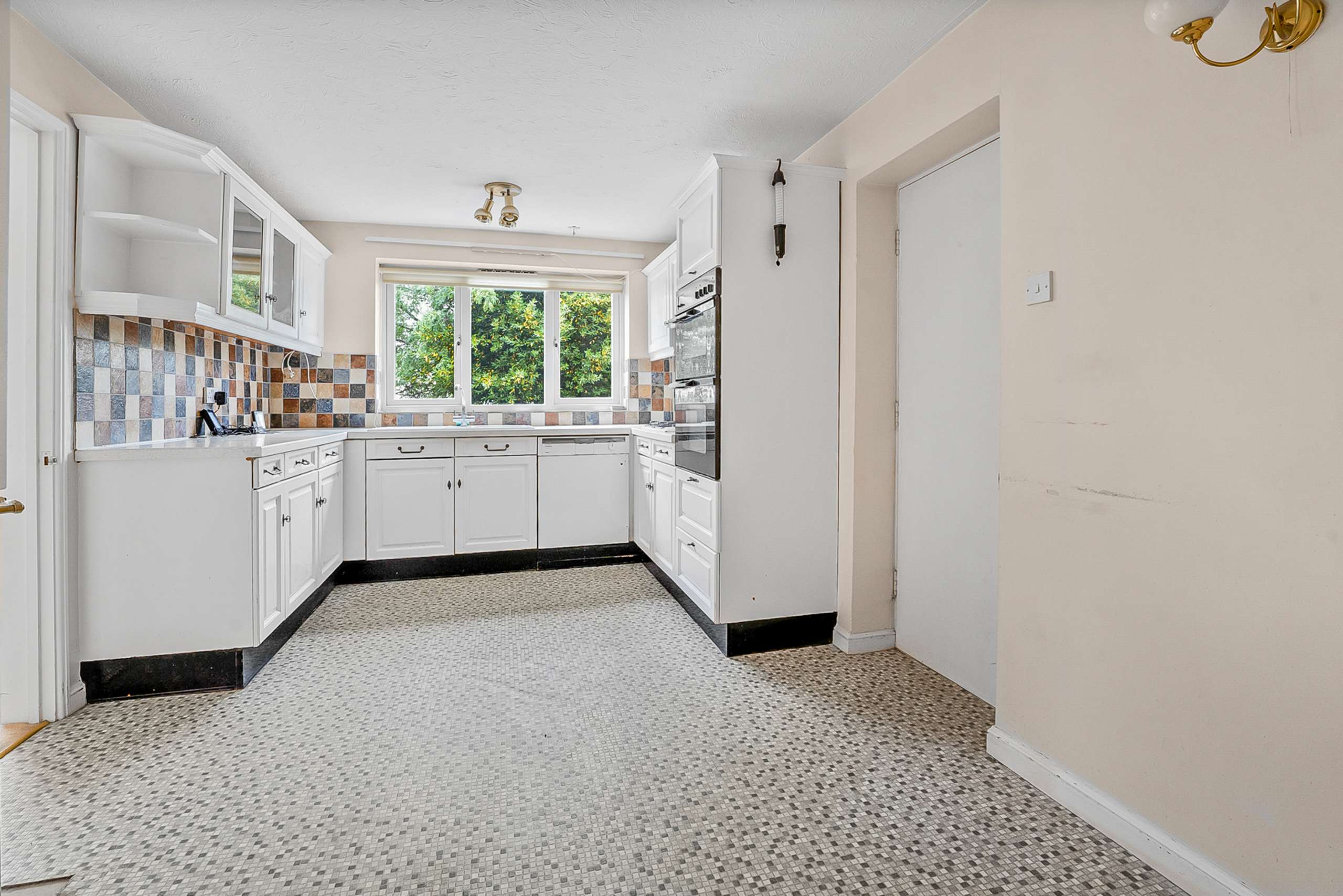 Kitchen/Dining