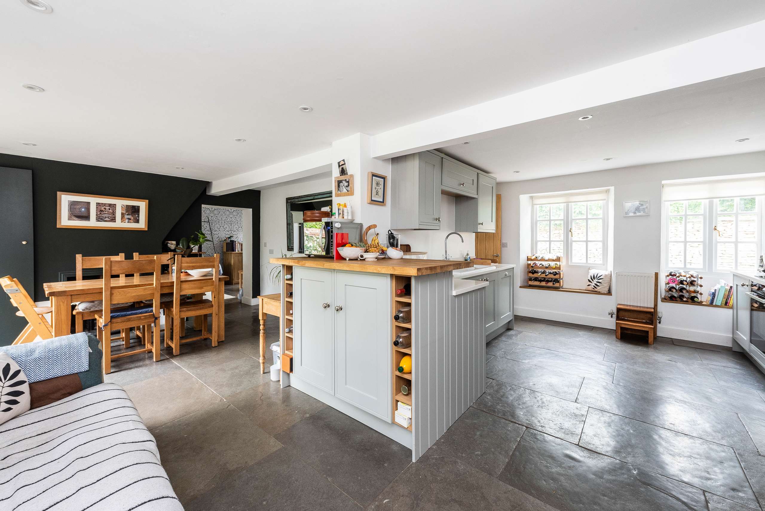 Kitchen / Dining