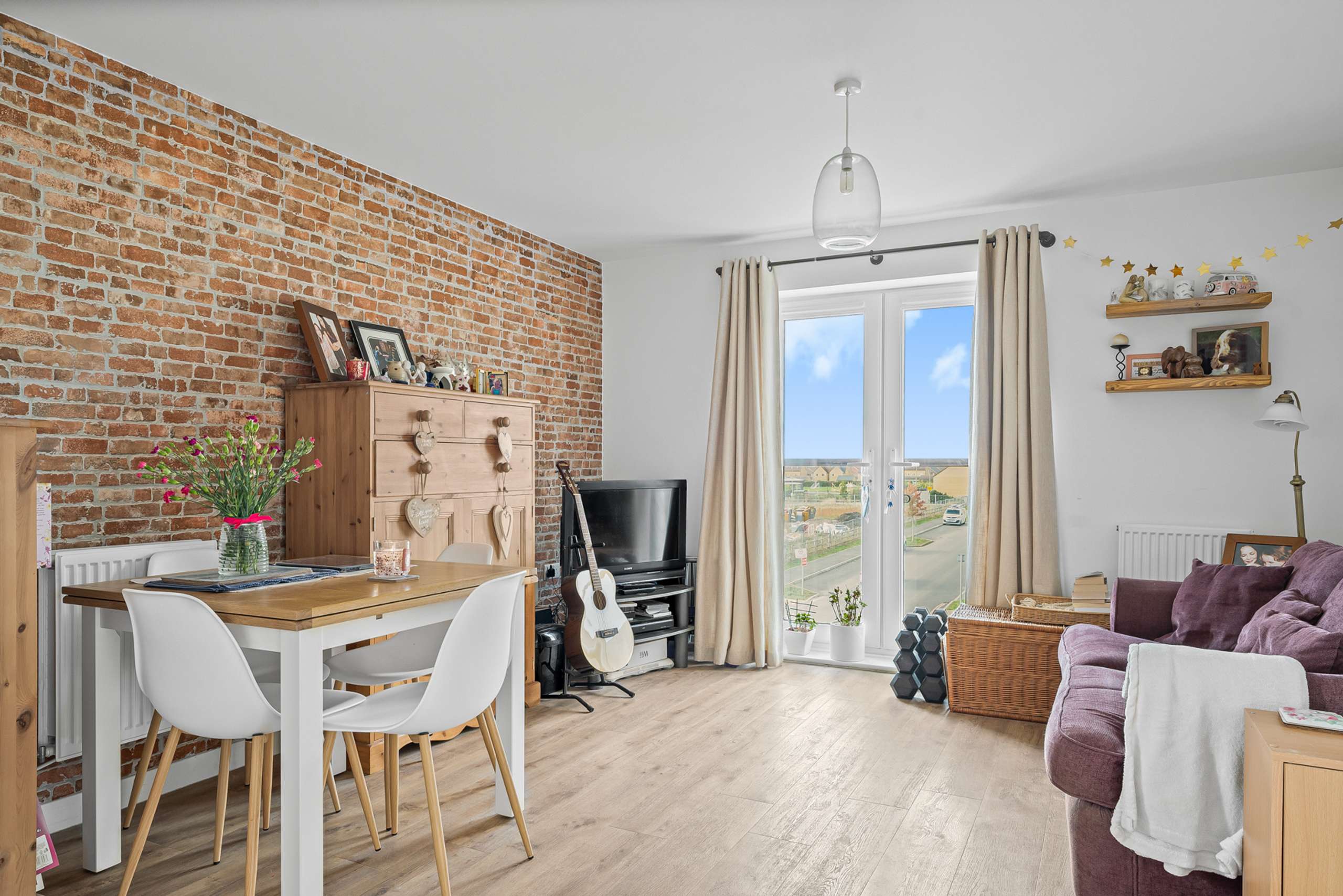 Living/Dining Area