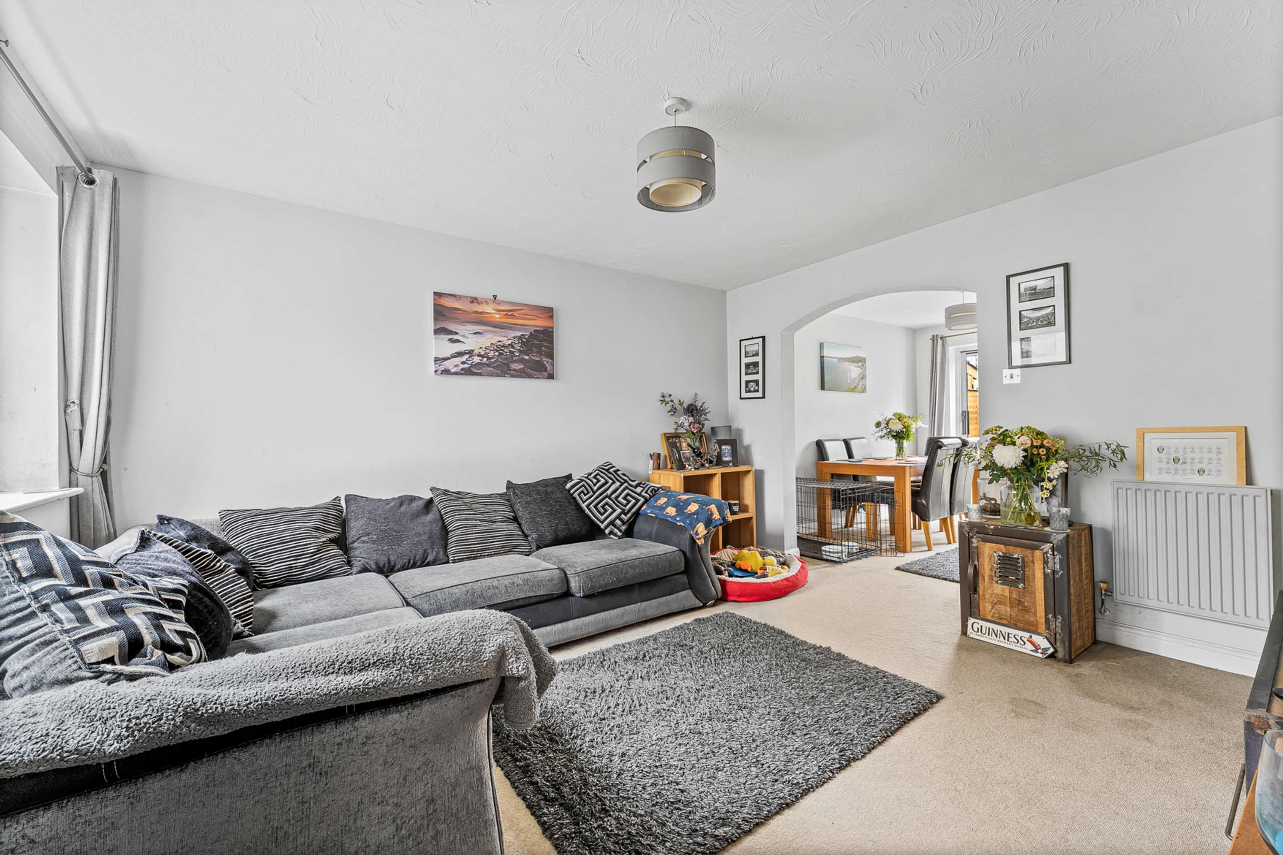 Sitting/Dining Room