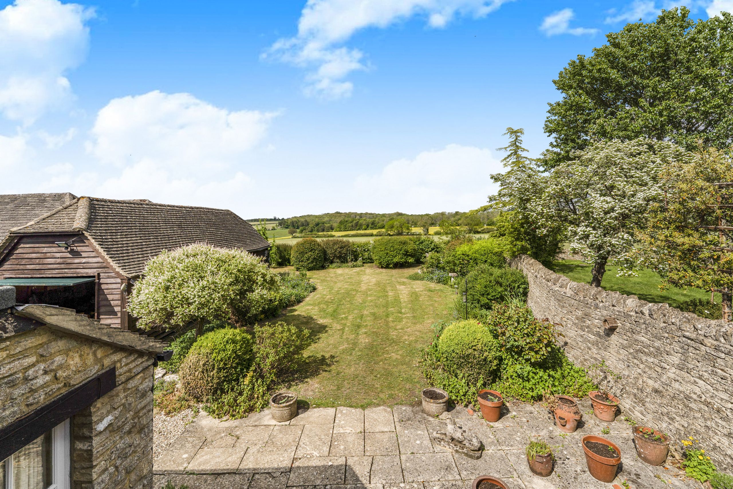 Garden & View