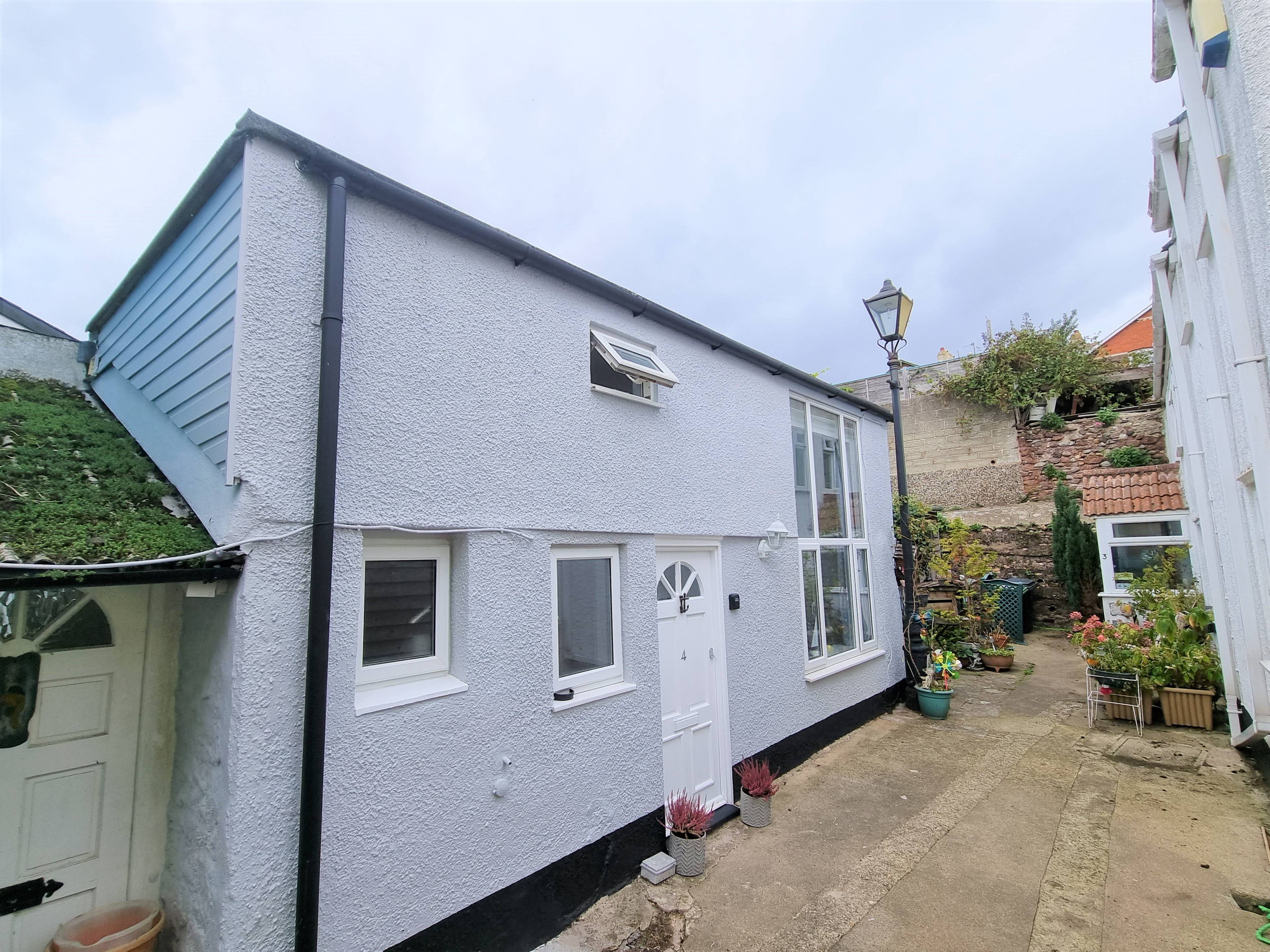 4 Sampsons Cottages Brook Street, Dawlish, EX7 - 1