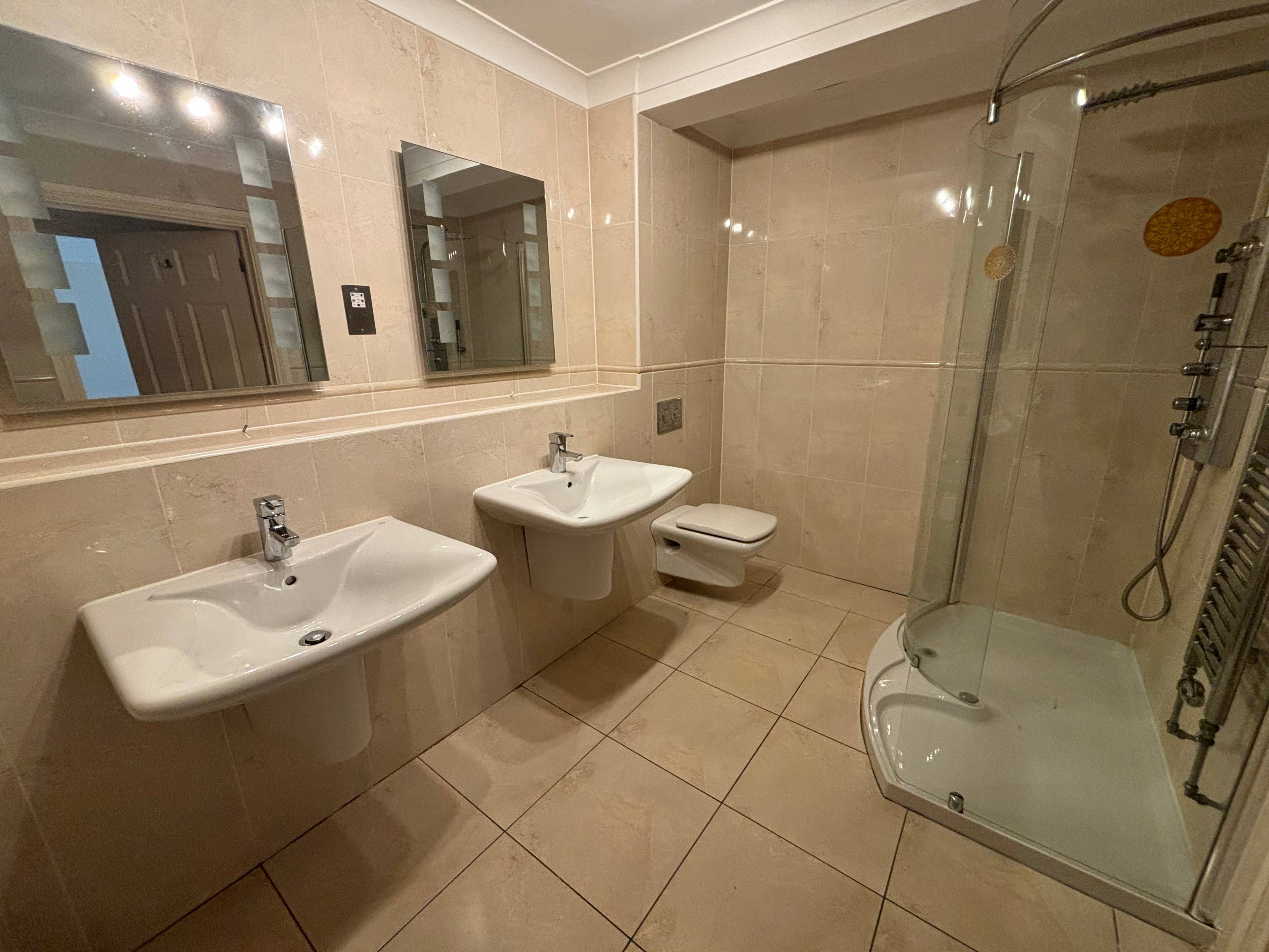 Flat 9, Teignmouth, TQ14 - 4