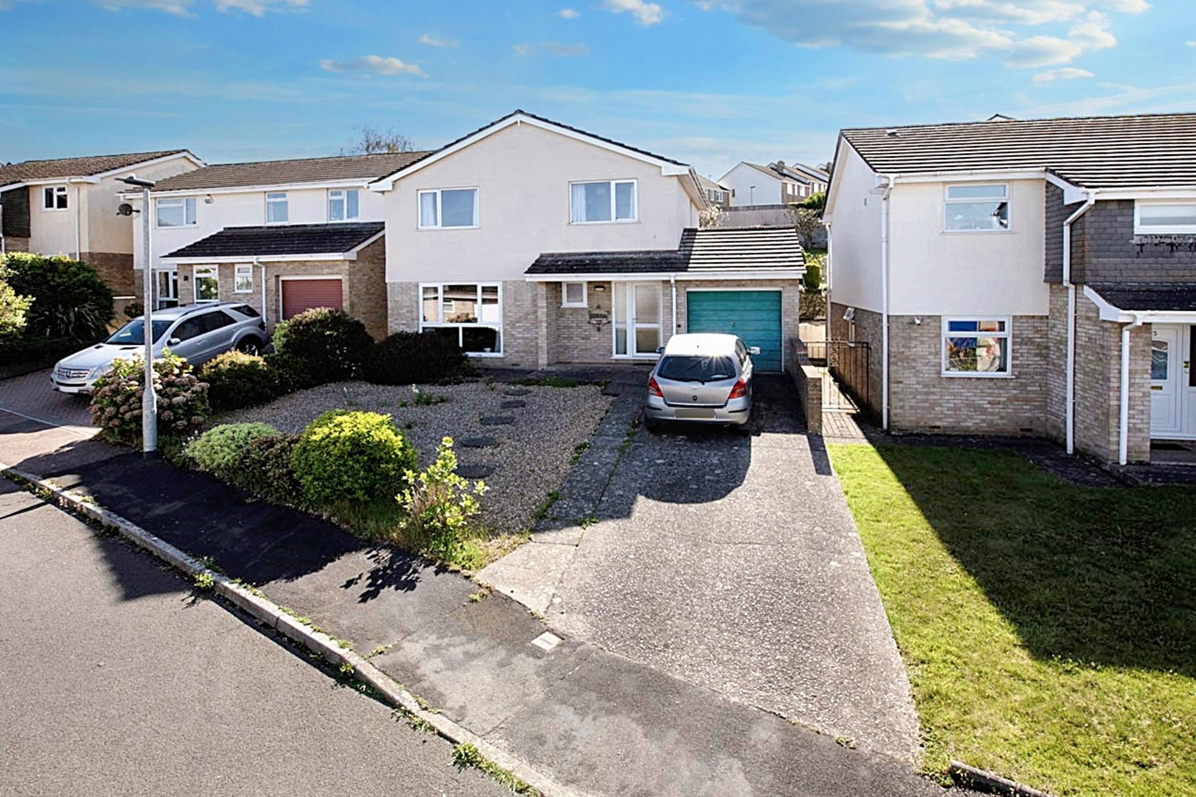 Lea Mount Close, Dawlish, EX7