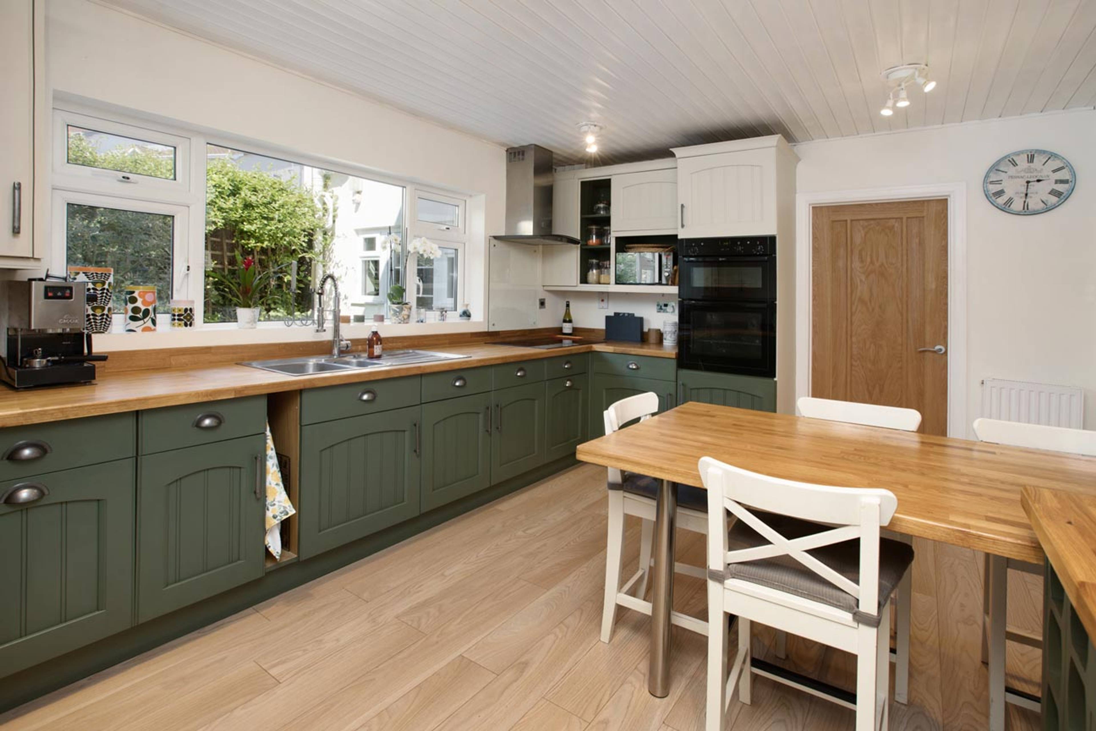 19a Badlake Hill, Dawlish, EX7 - 5
