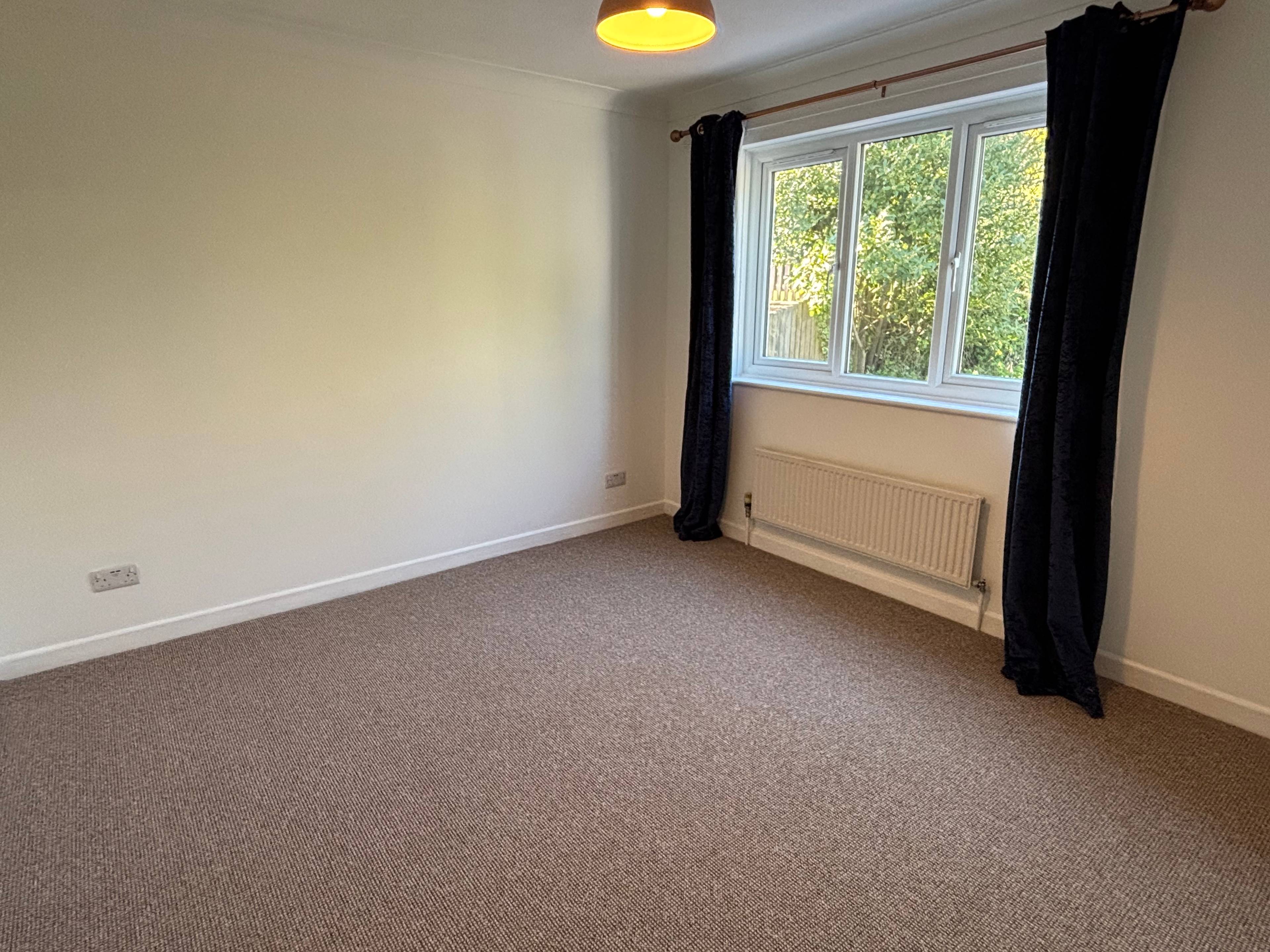 Coombe View, Teignmouth, TQ14 - 6