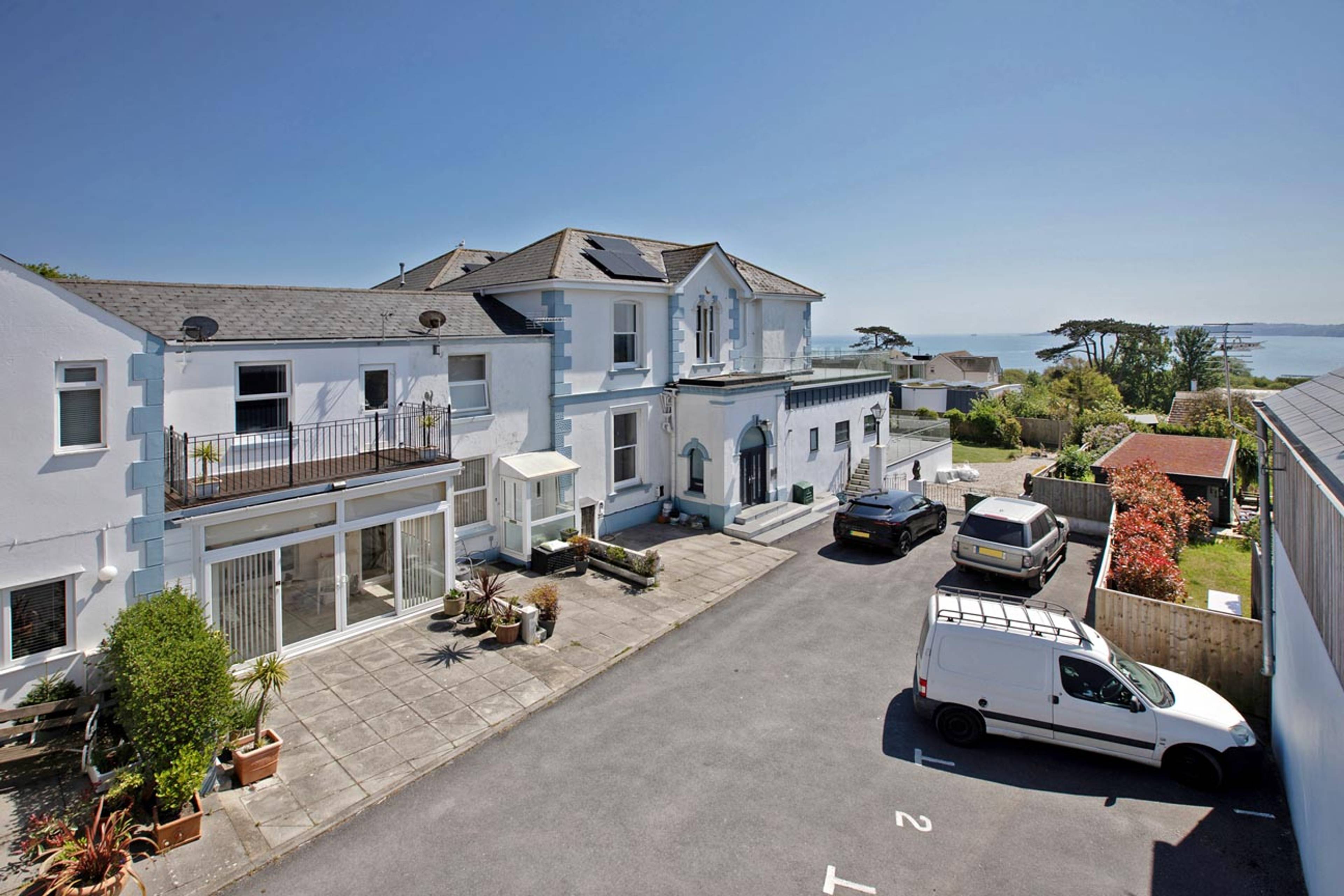 Second Drive, Teignmouth, TQ14