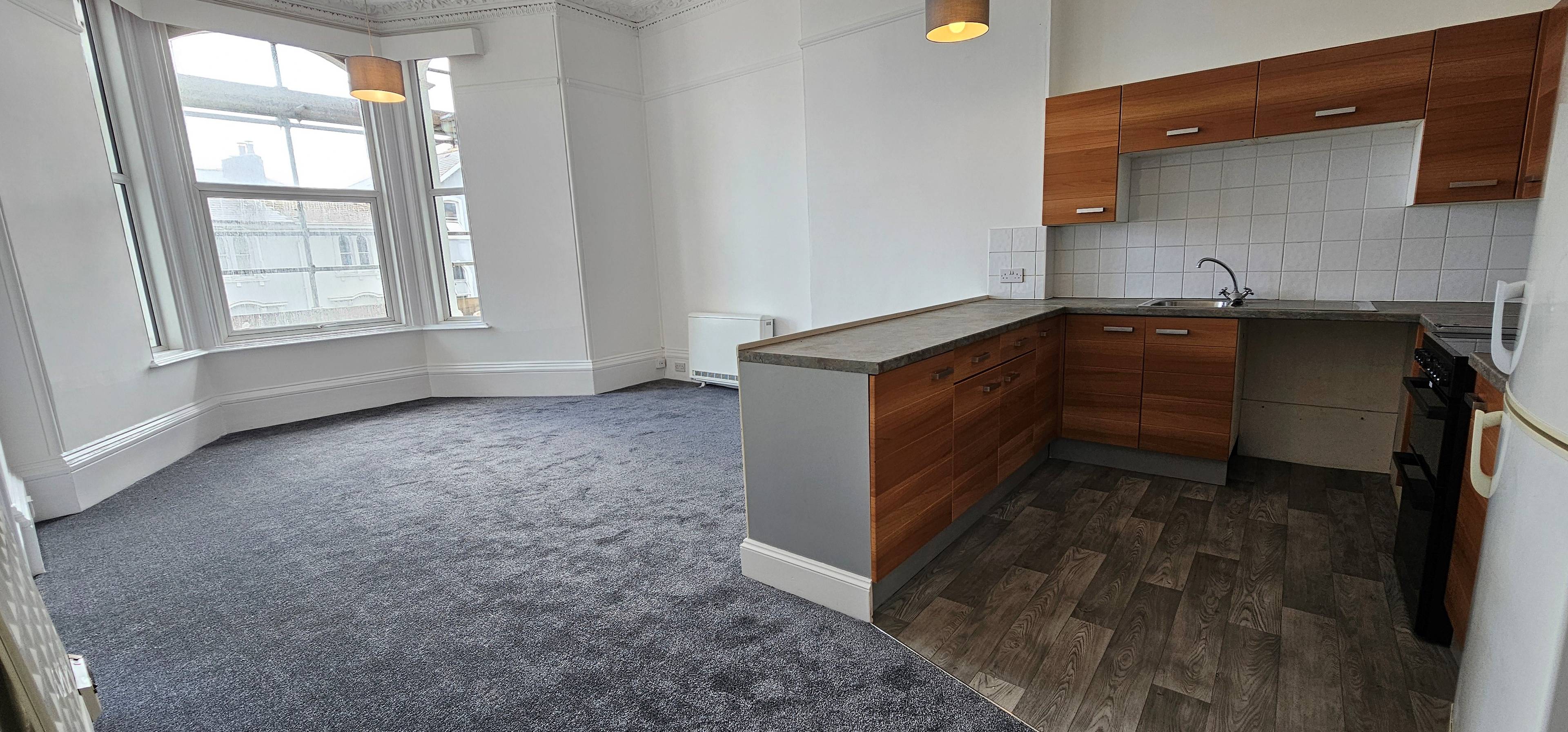 Orchard Gardens, Teignmouth, TQ14 - 1