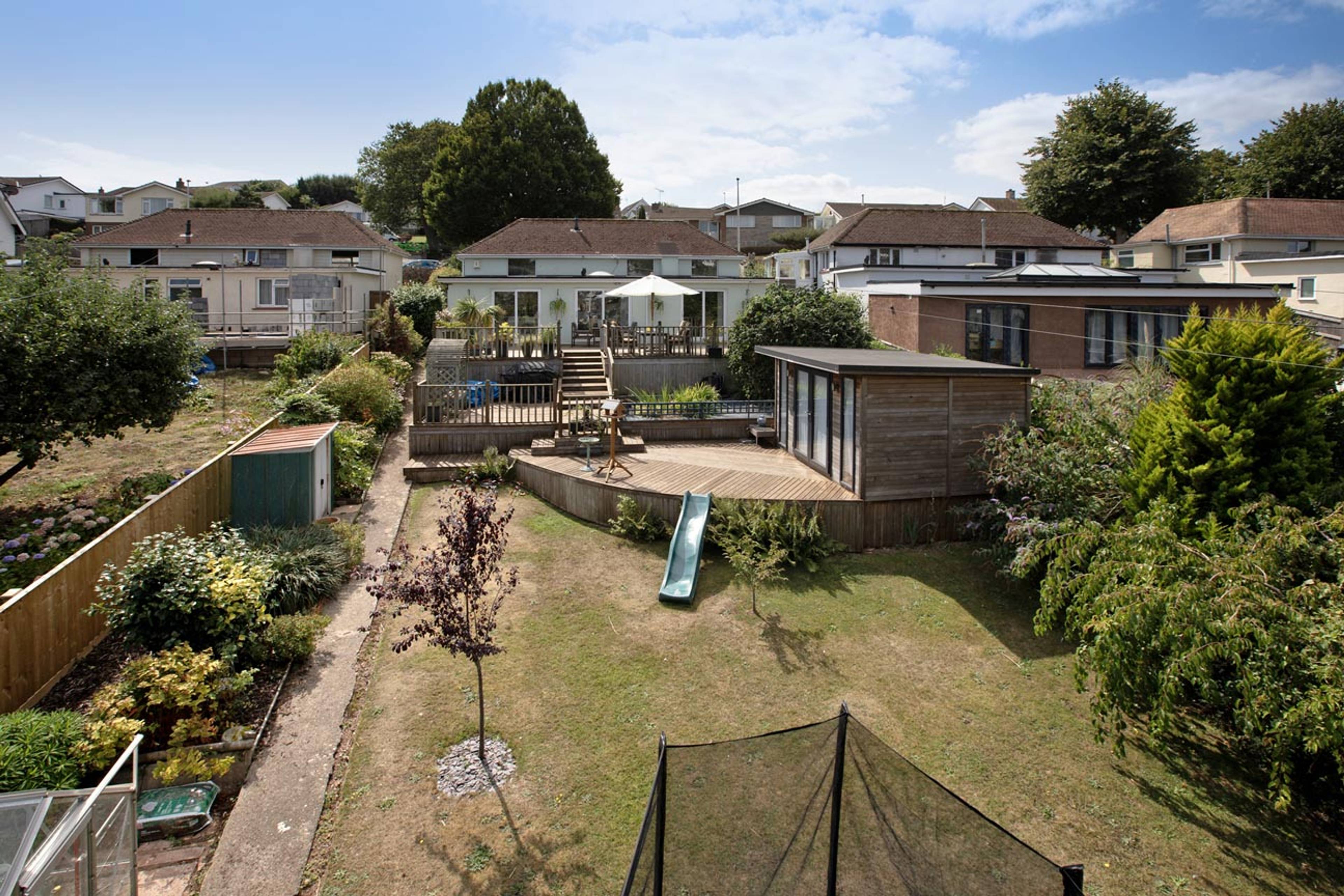 42 West Cliff Road, Dawlish, EX7 - 4