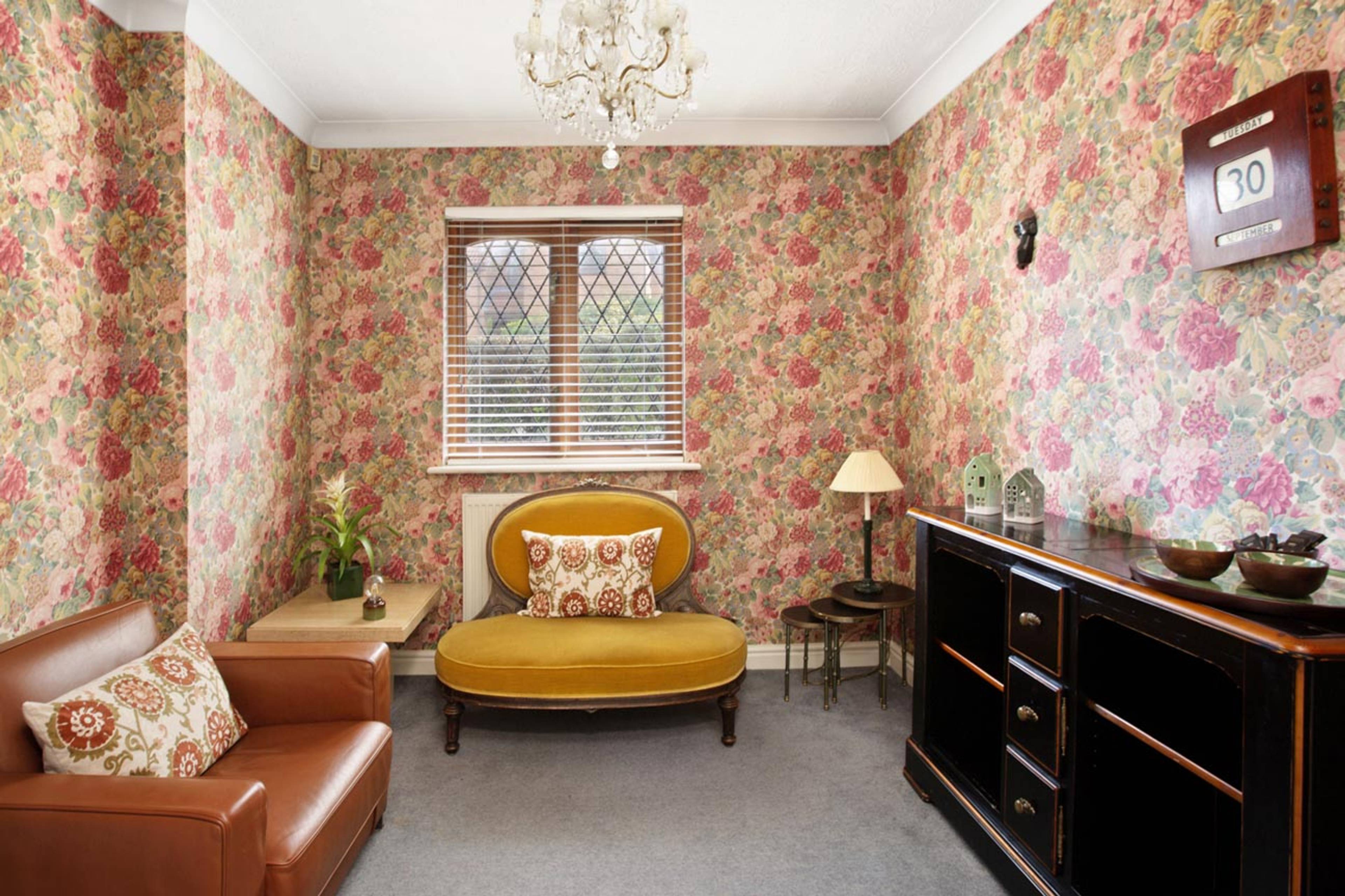 10 Alder Close, Newton Abbot, TQ12 - 9