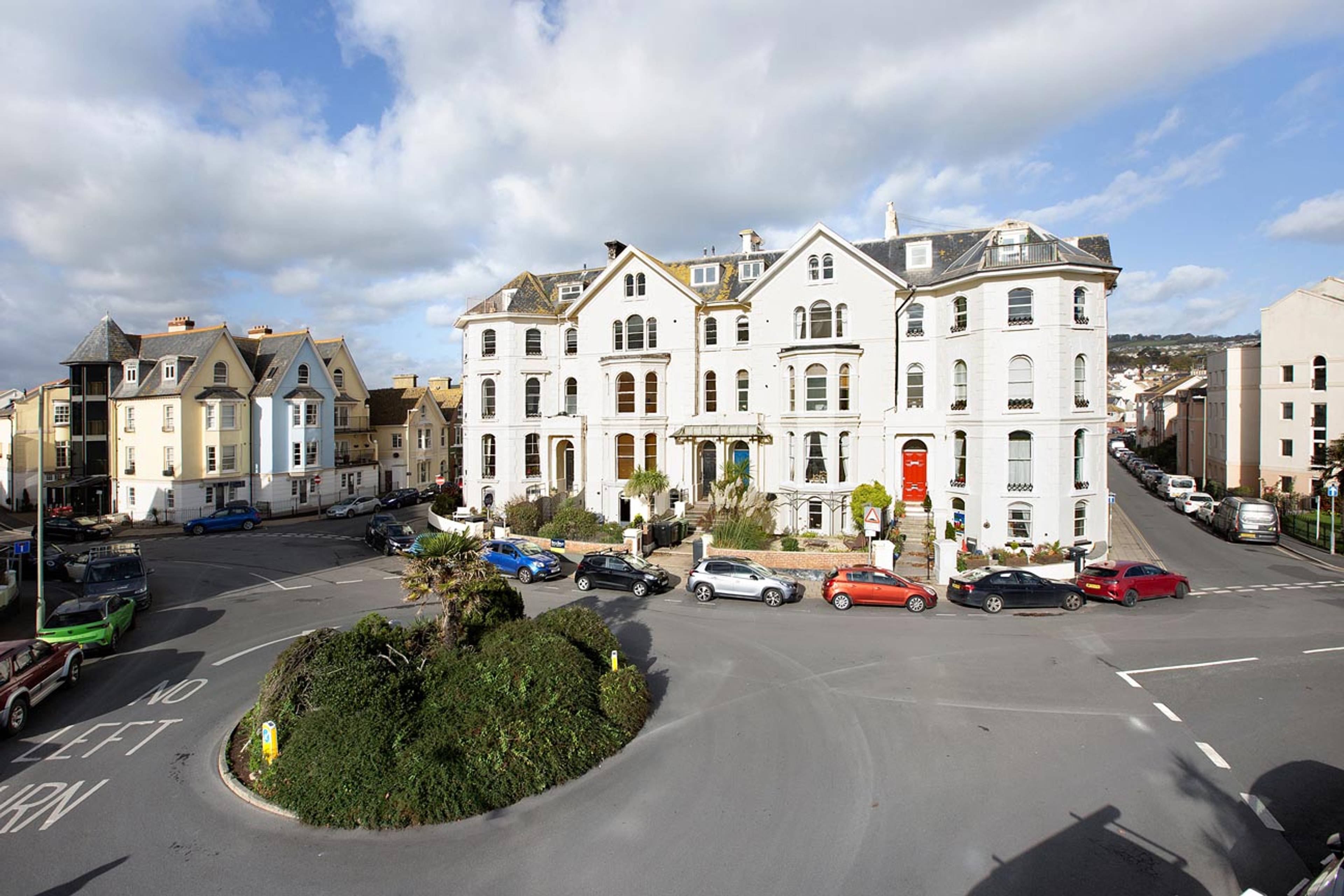 South View, Arlington House, TQ14