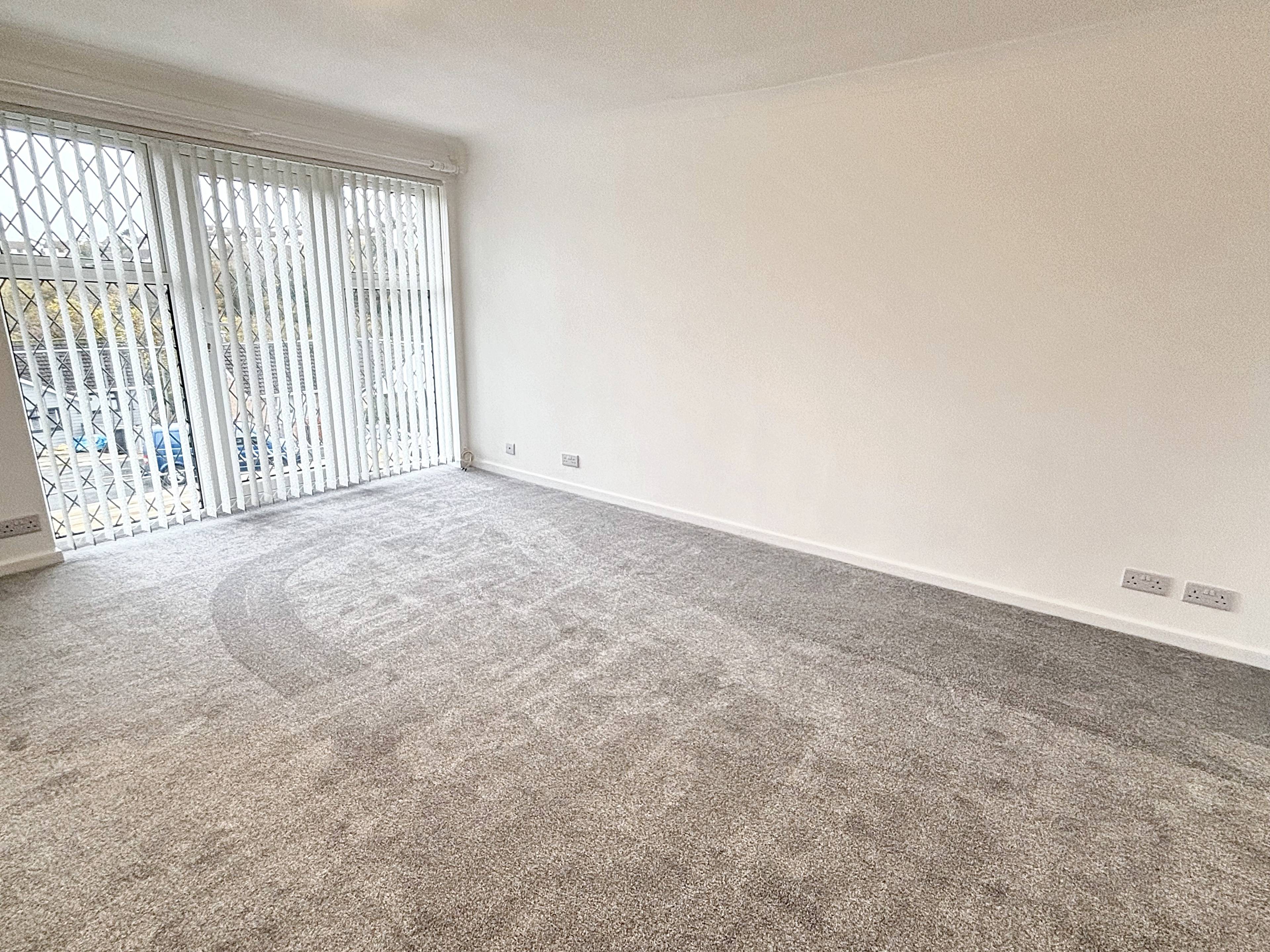 Gilbert Avenue, Teignmouth, TQ14 - 2