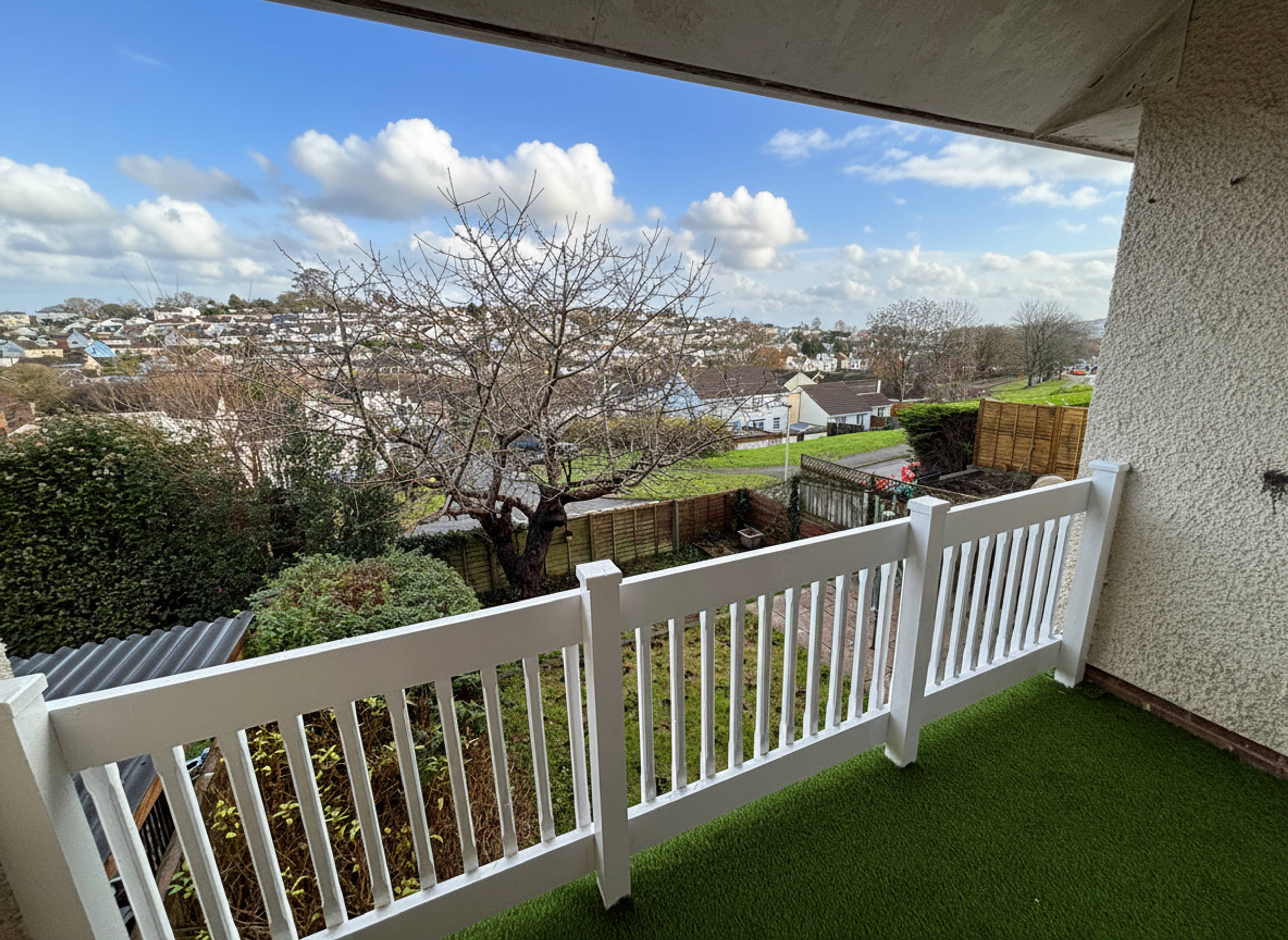 34 Emblett Drive, Newton Abbot, TQ12 - 10