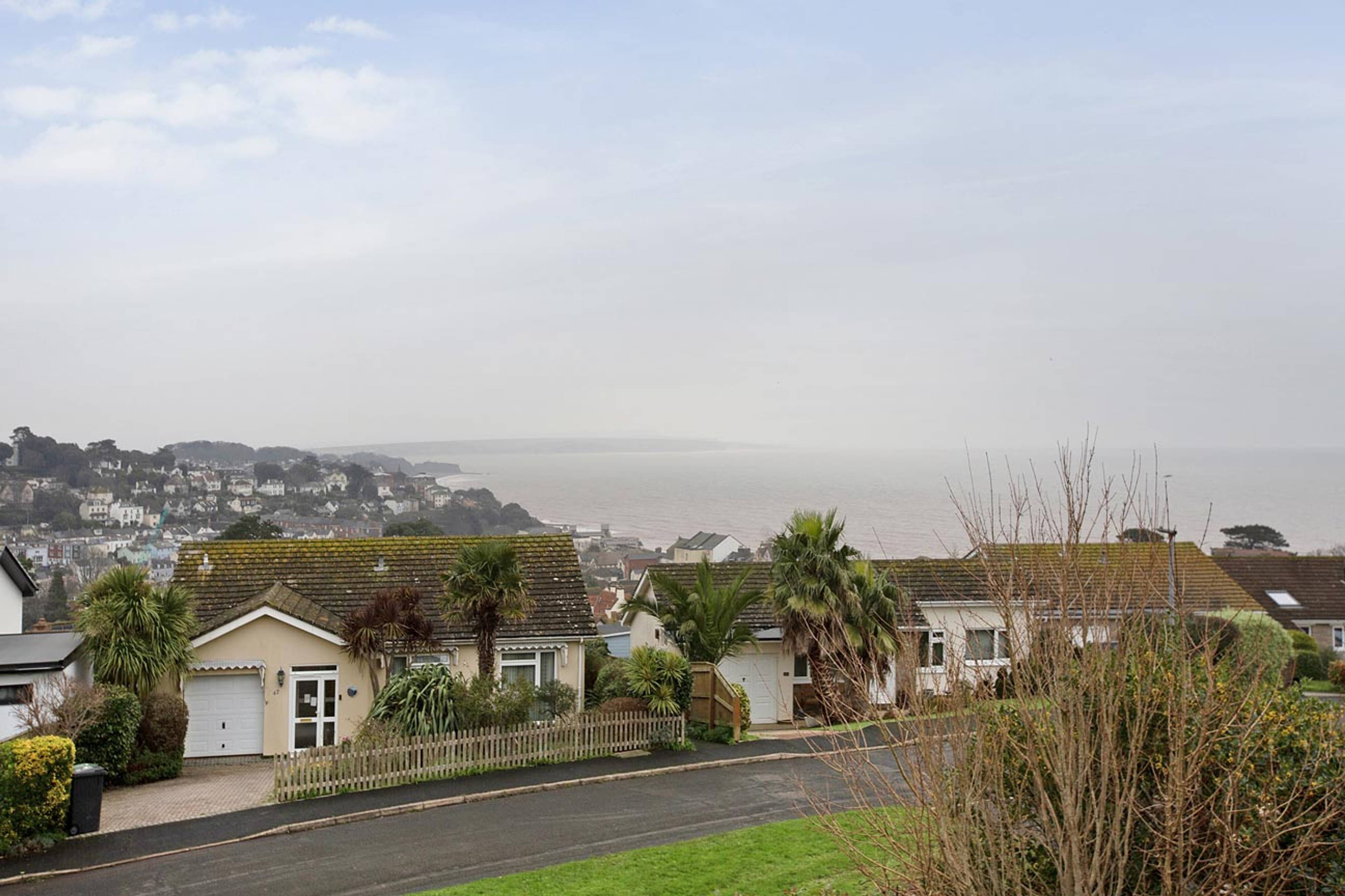 45 West Cliff Park Drive, Dawlish, EX7 - 2