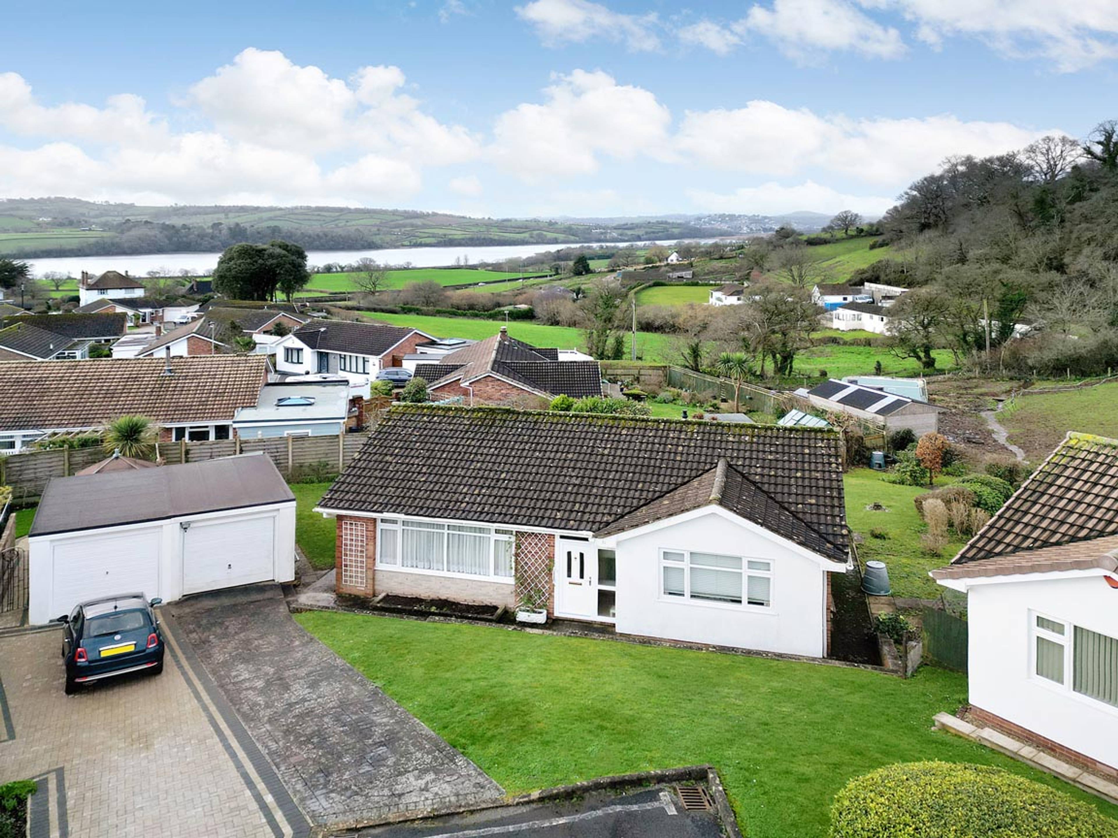 Grange Park, Bishopsteignton, TQ14