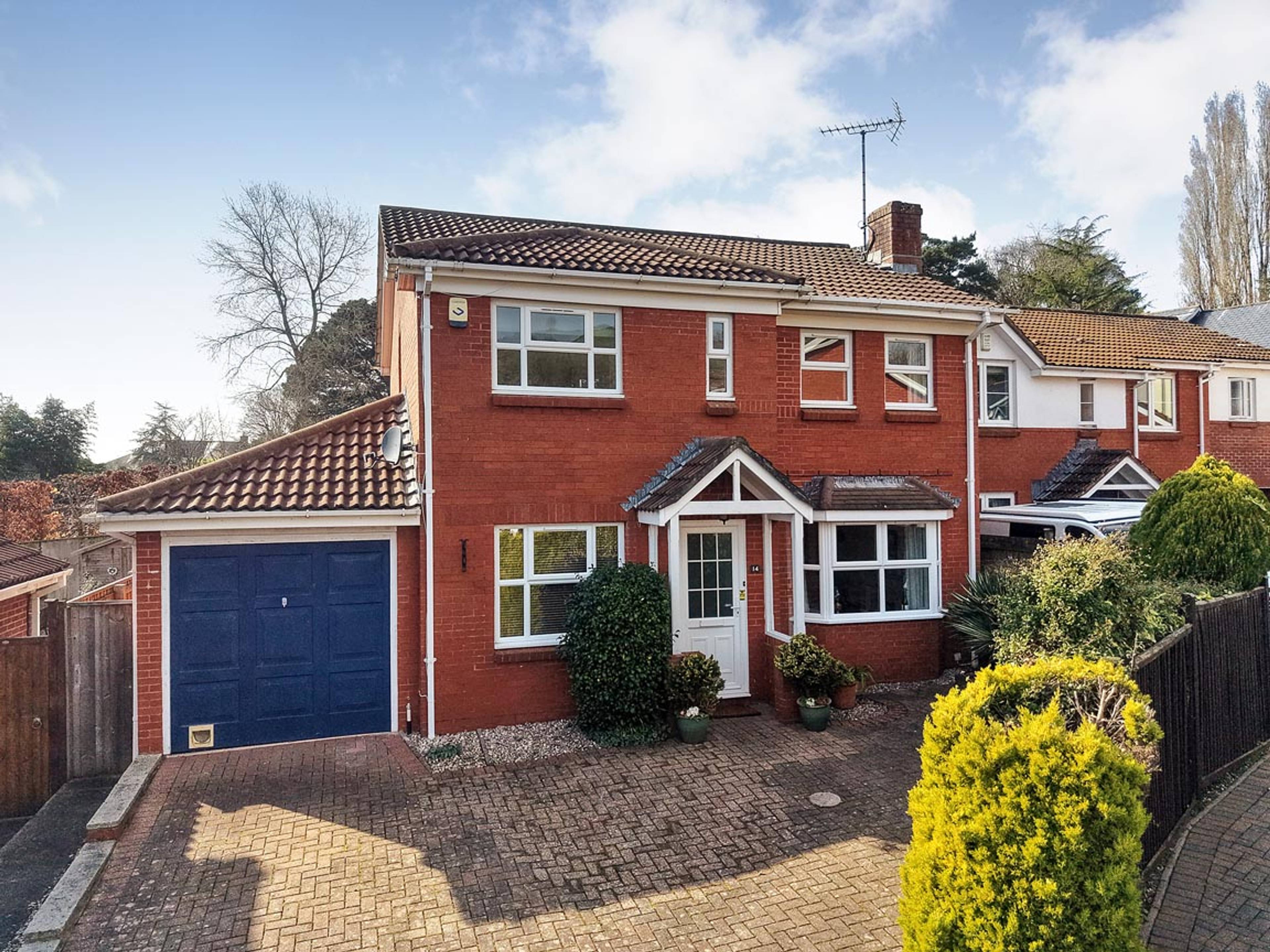 St. Johns Close, Bishopsteignton, TQ14