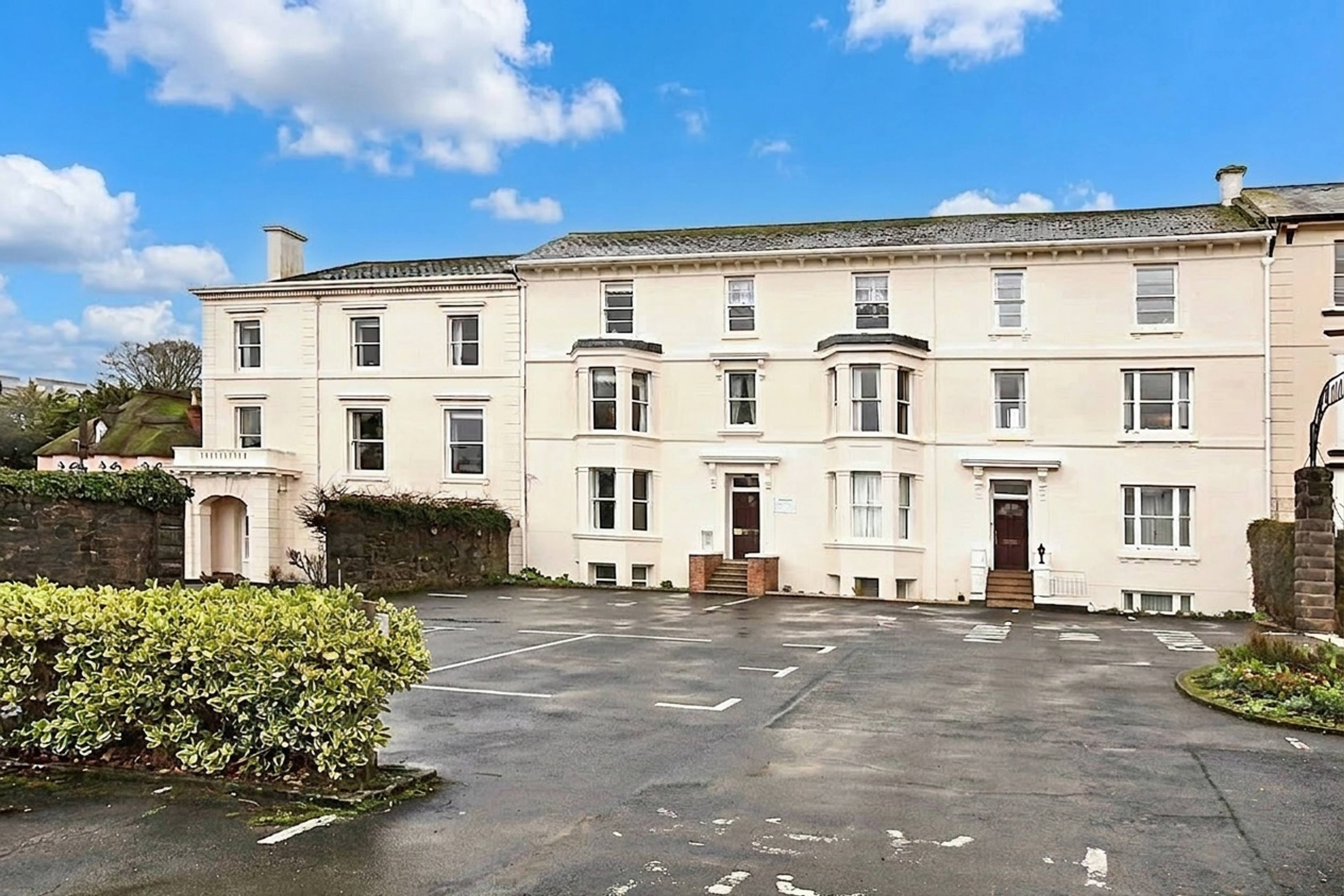 Lawn Terrace, Brooklands Lawn Terrace, EX7