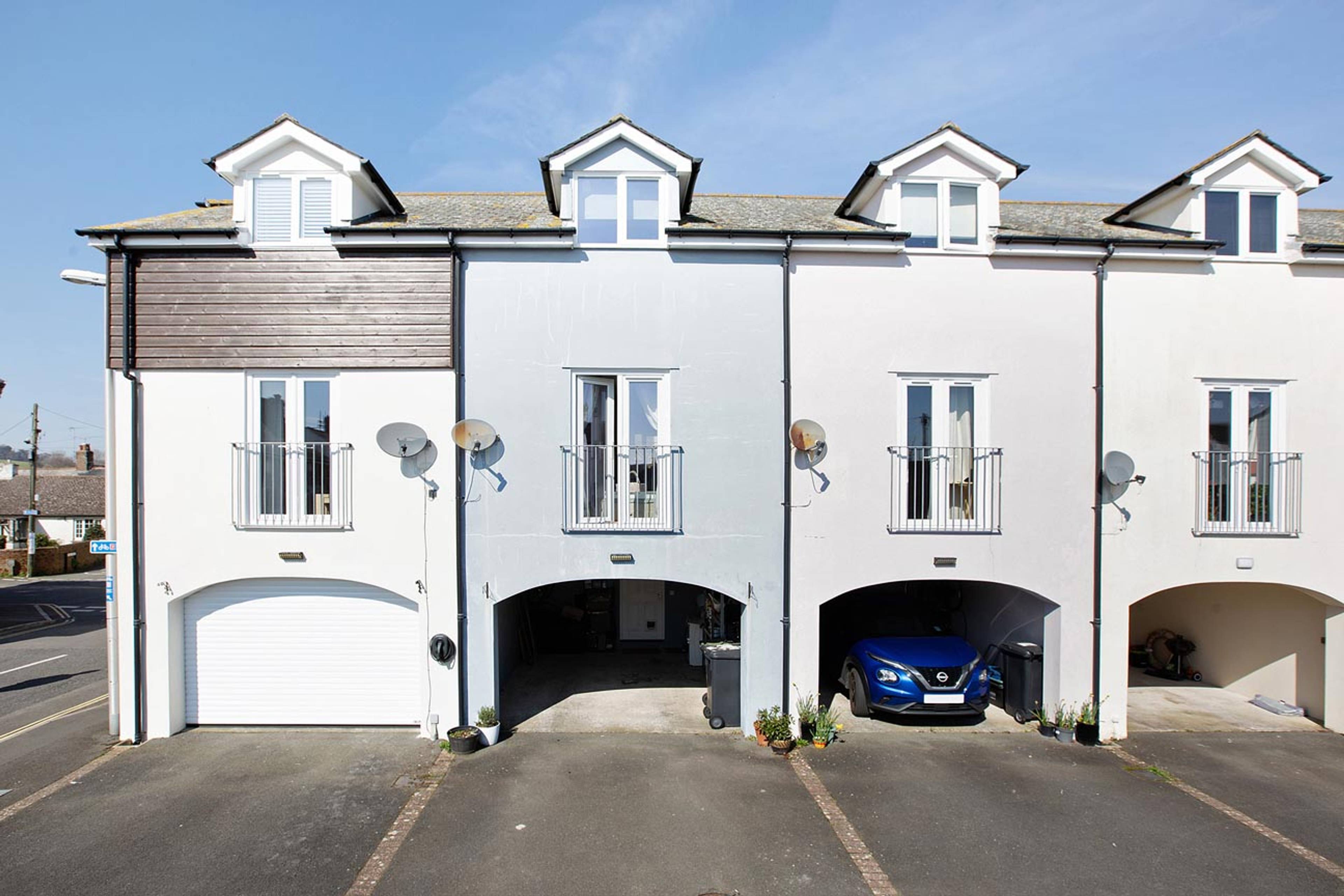 5 Masons Mews New Road, Exeter, EX6 - 4