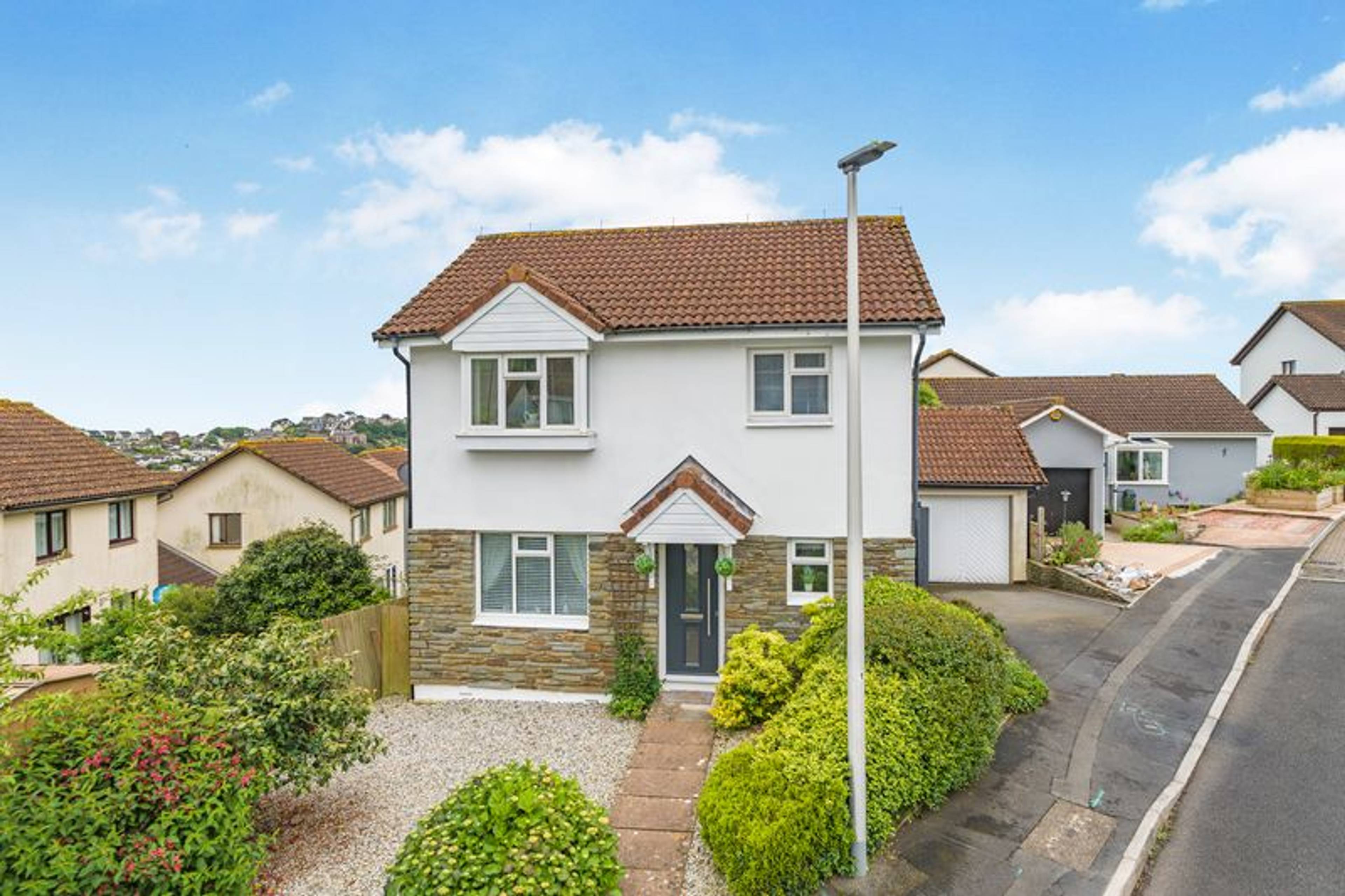 Keats Close, Teignmouth, TQ14