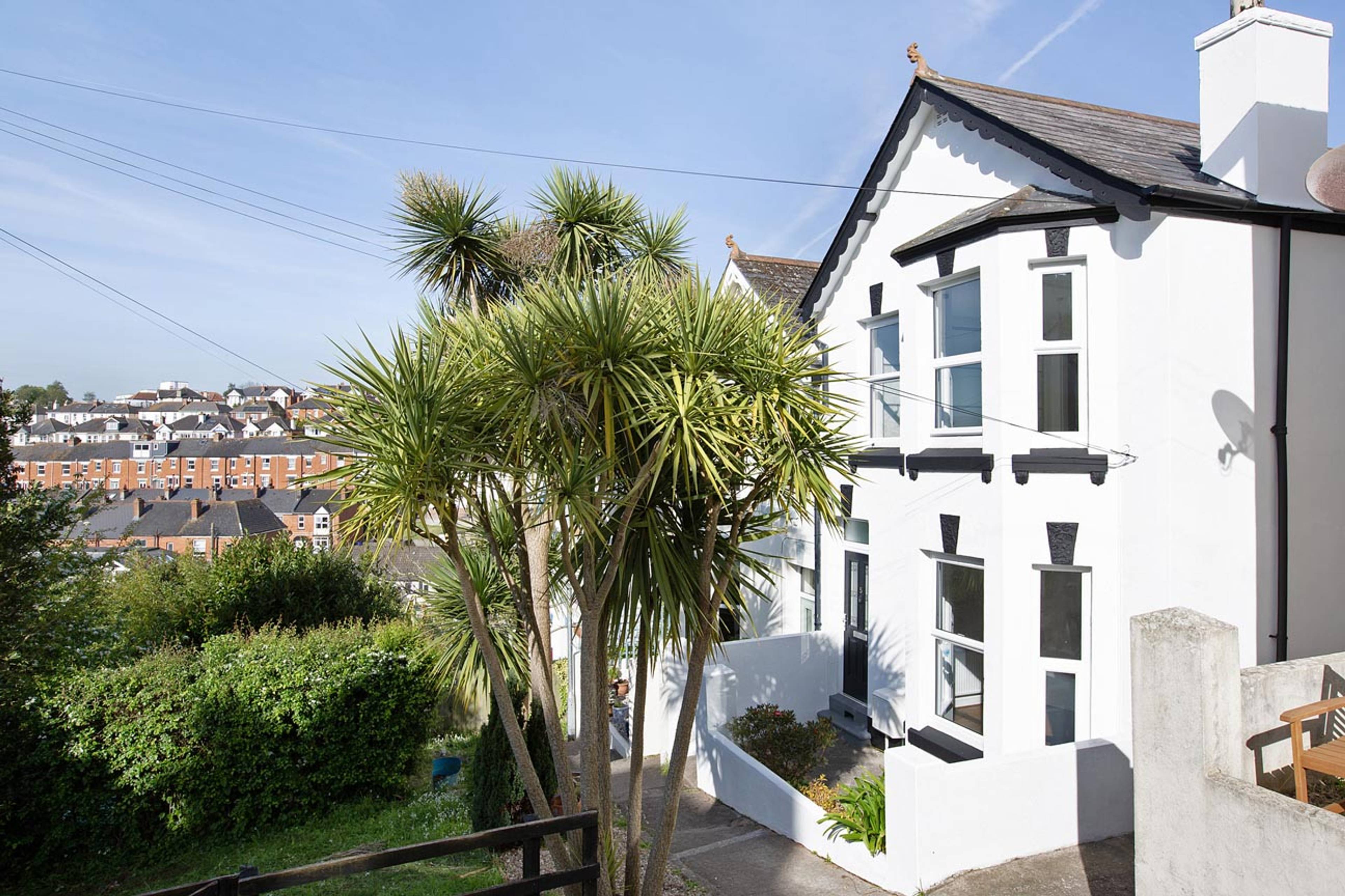 Coombe Avenue, Teignmouth, TQ14