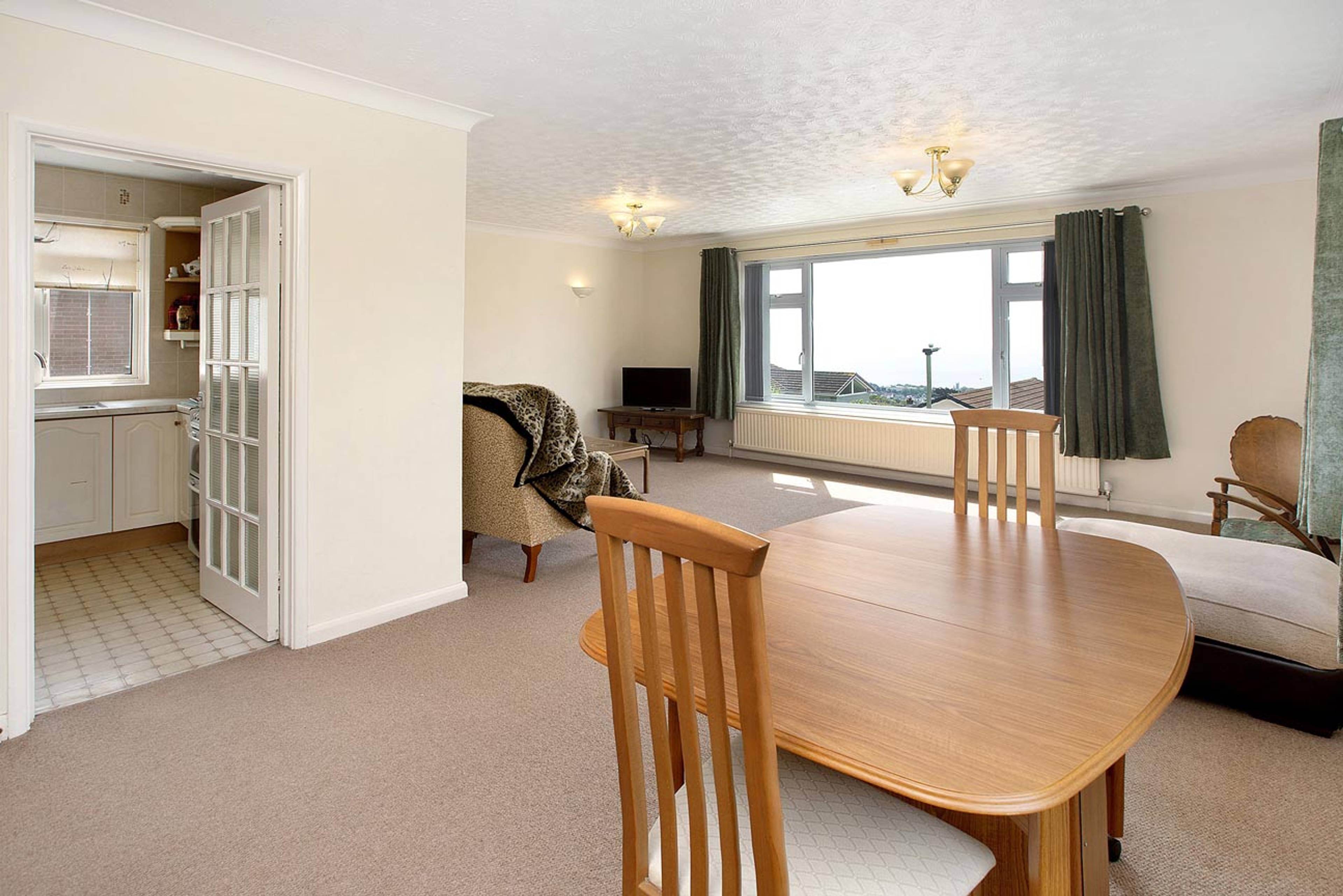 Maudlin Drive, Teignmouth, TQ14 - 3