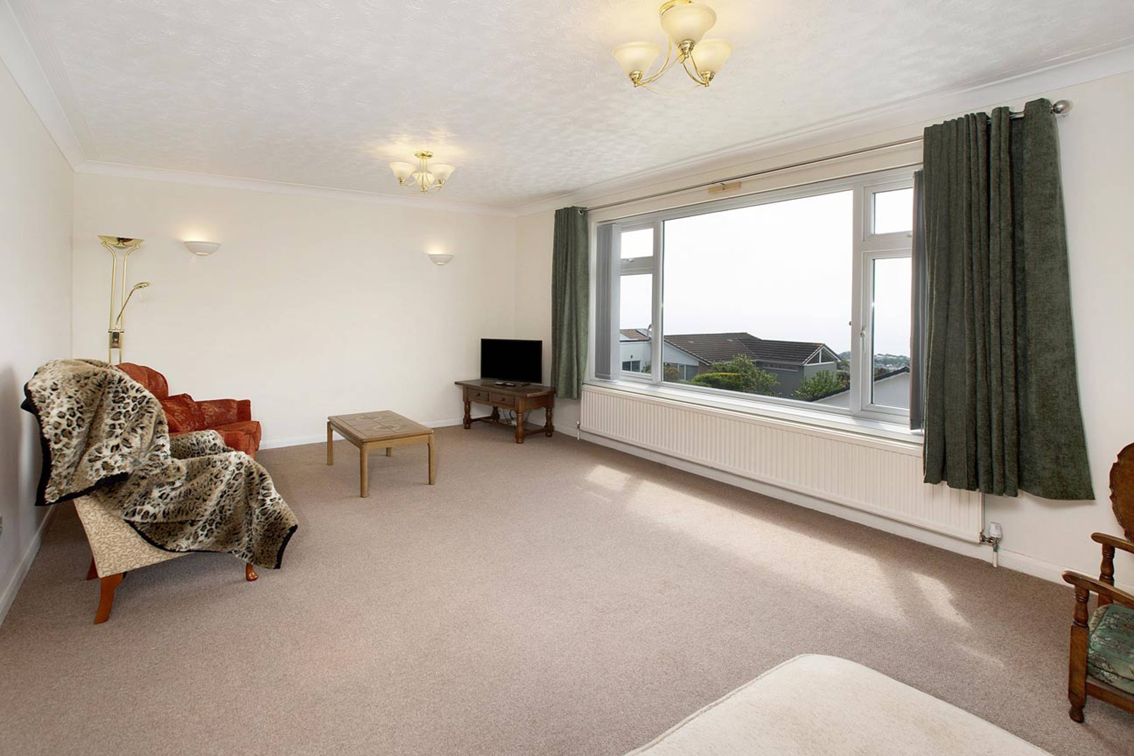Maudlin Drive, Teignmouth, TQ14 - 8