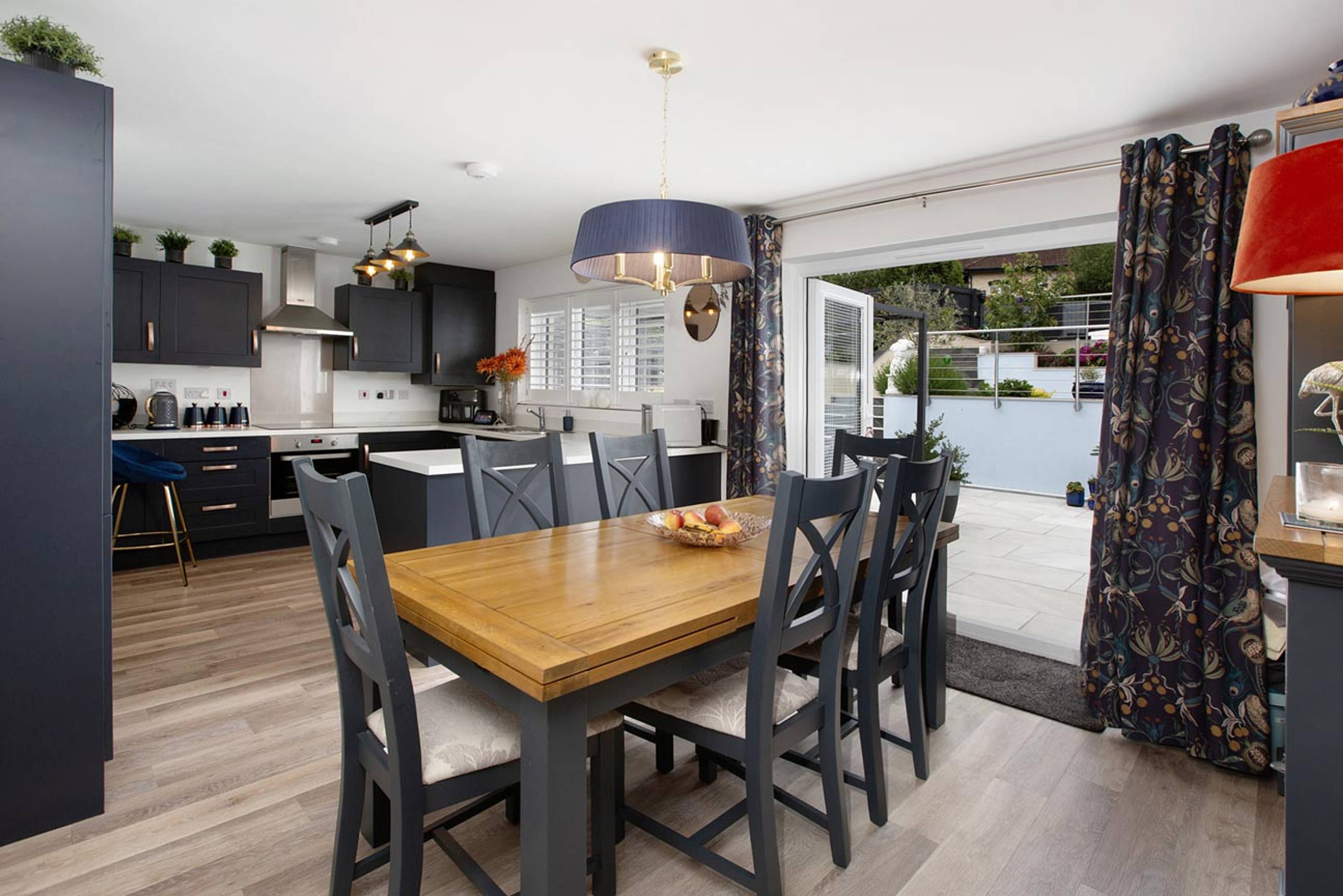 34 Barrow Vale, Newton Abbot, TQ12 - 4