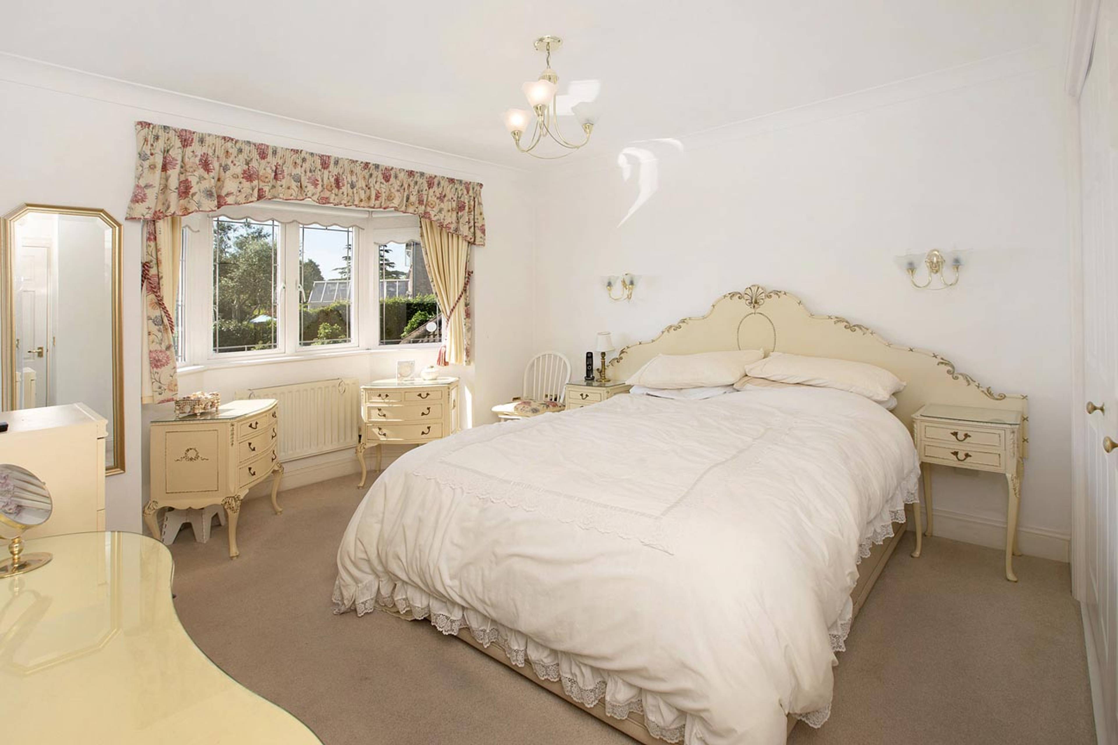 Pine Close, Teignmouth, TQ14 - 10