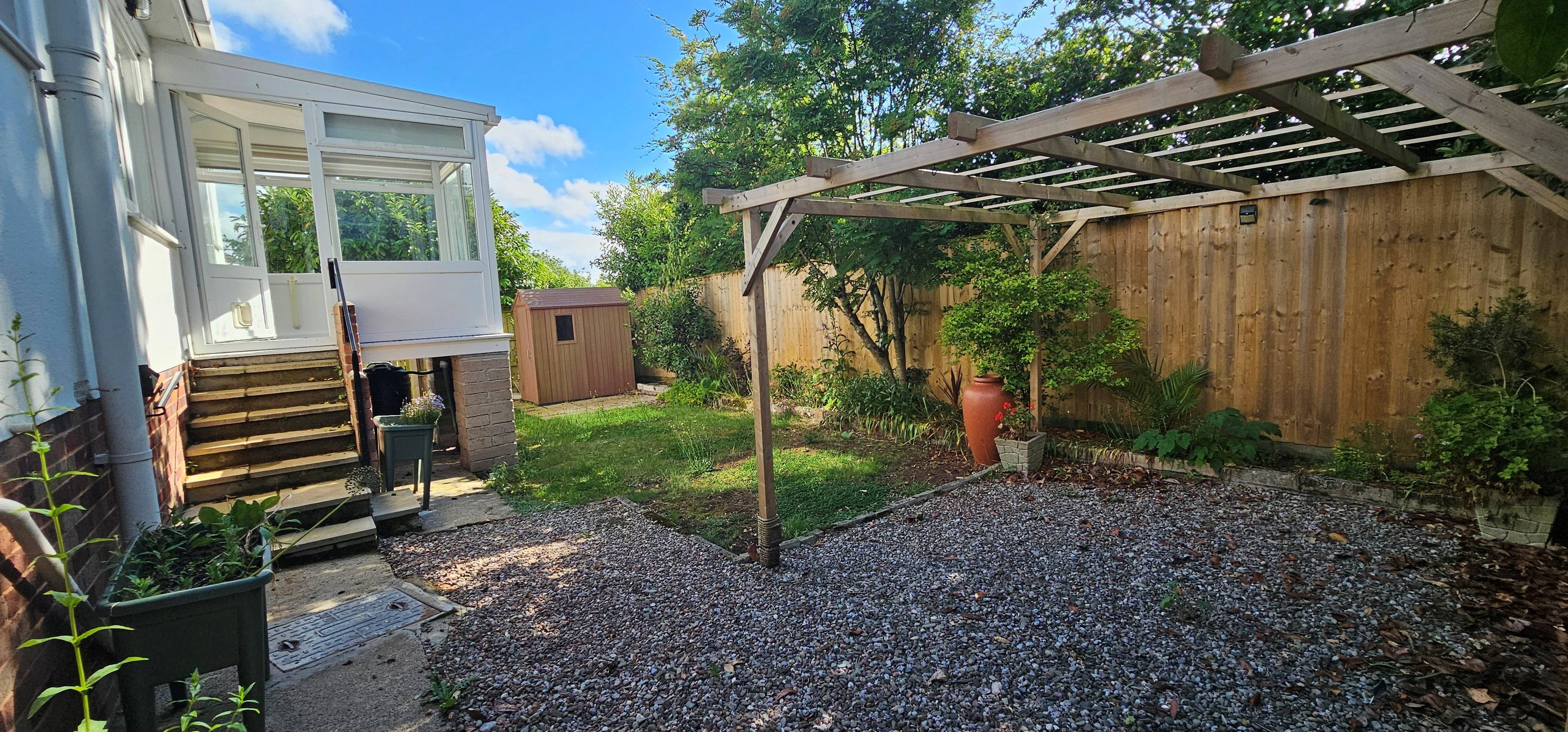 6 Brookfield Drive, Teignmouth, TQ14 - 4