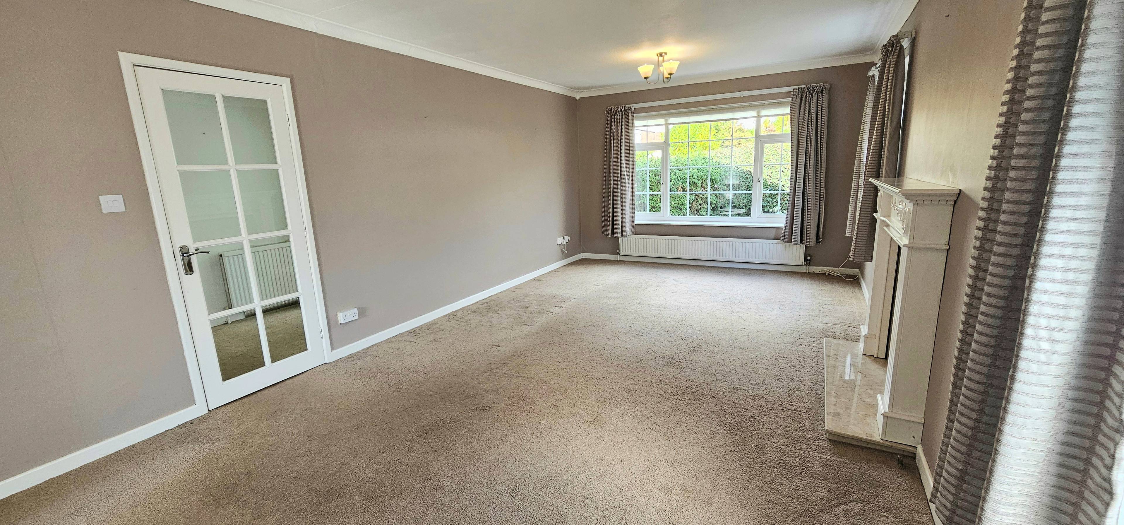 6 Brookfield Drive, Teignmouth, TQ14 - 6
