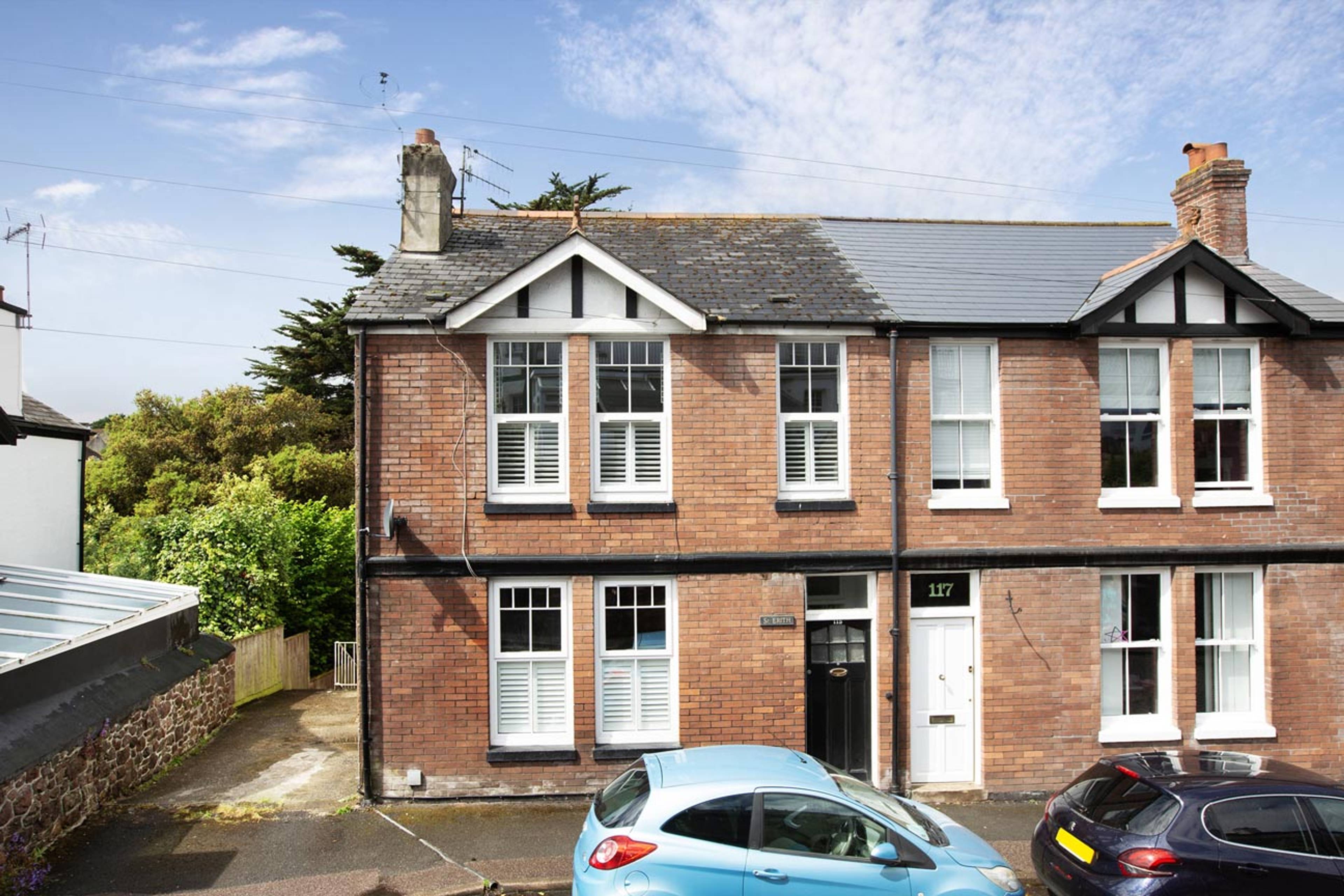 115 Coombe Vale Road, Teignmouth, TQ14 - 1