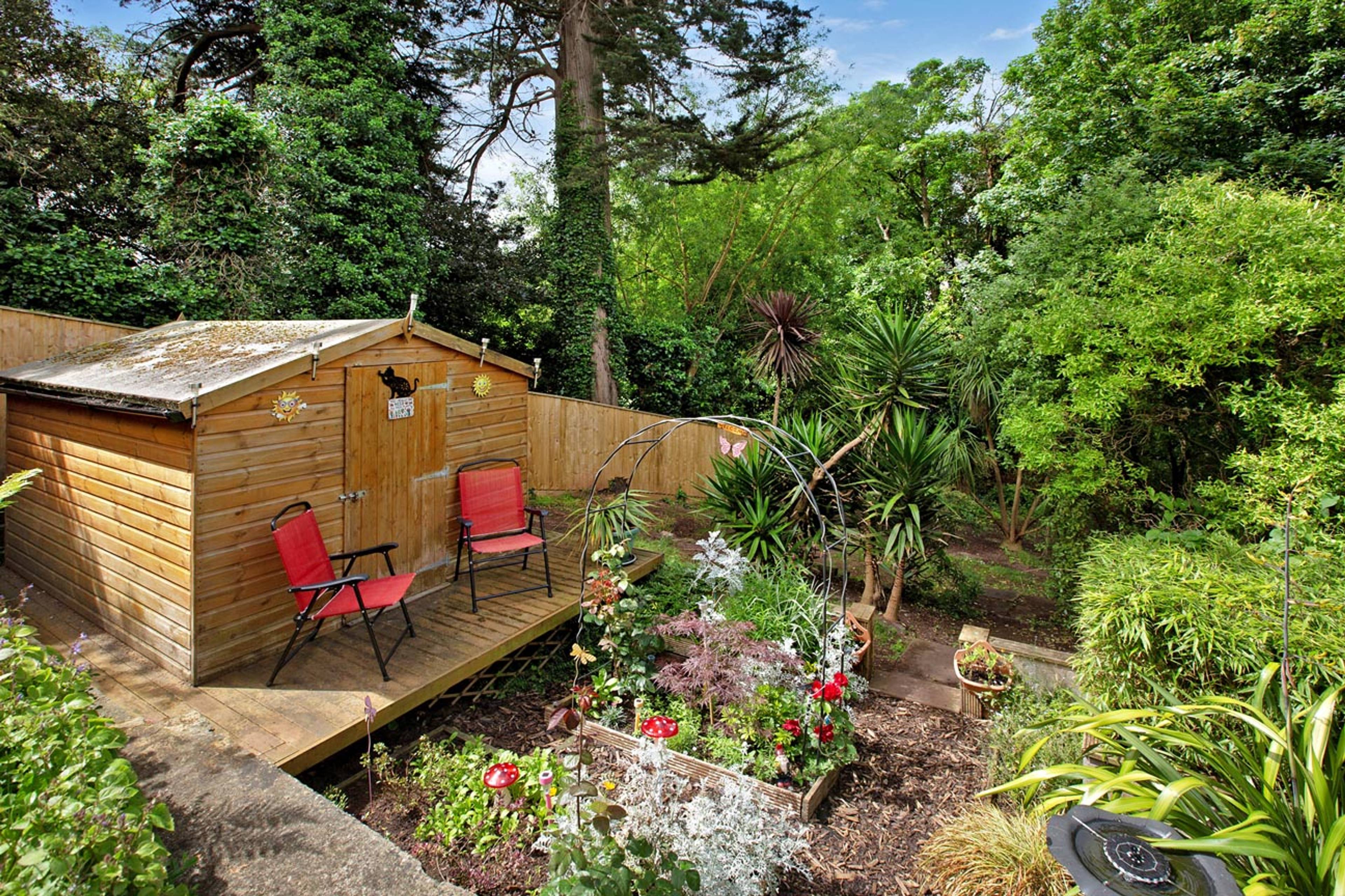115 Coombe Vale Road, Teignmouth, TQ14 - 4
