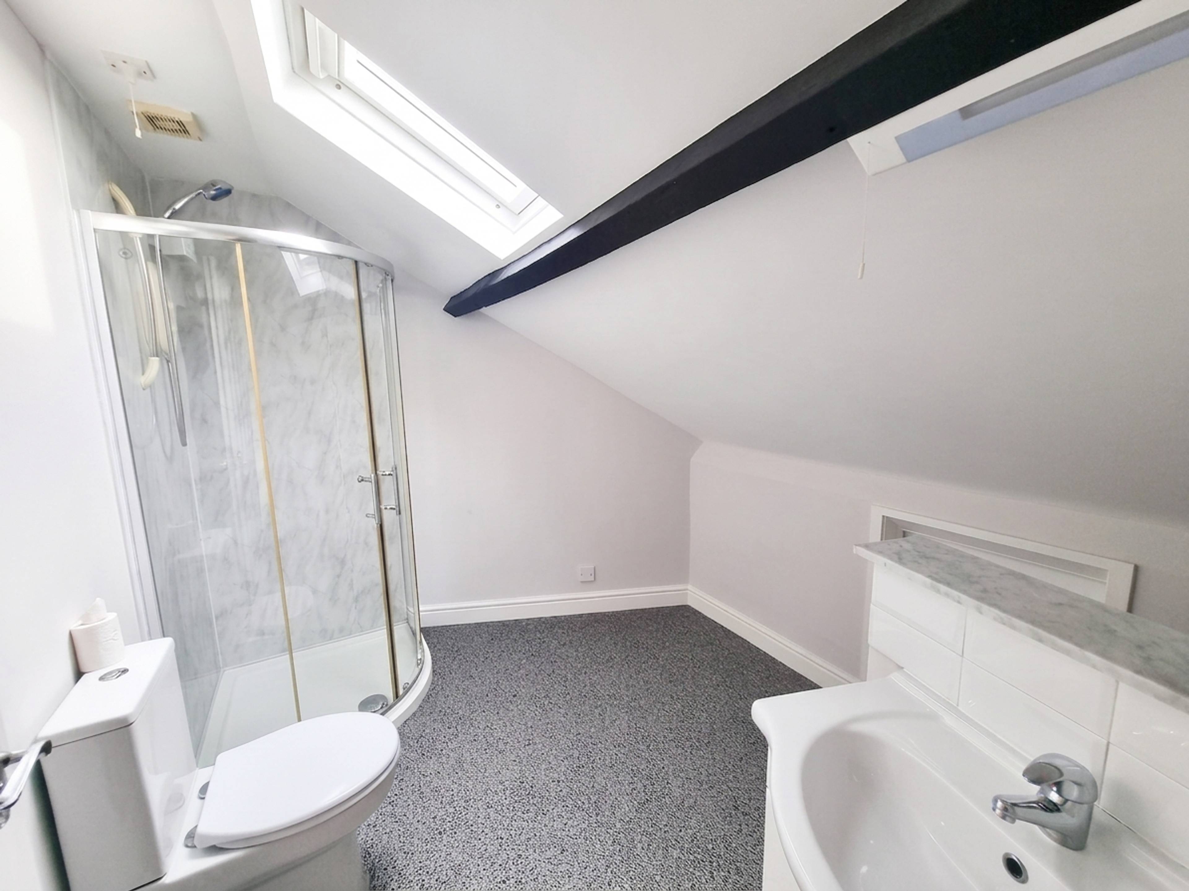 Flat 3 King Street, Dawlish, EX7 - 6