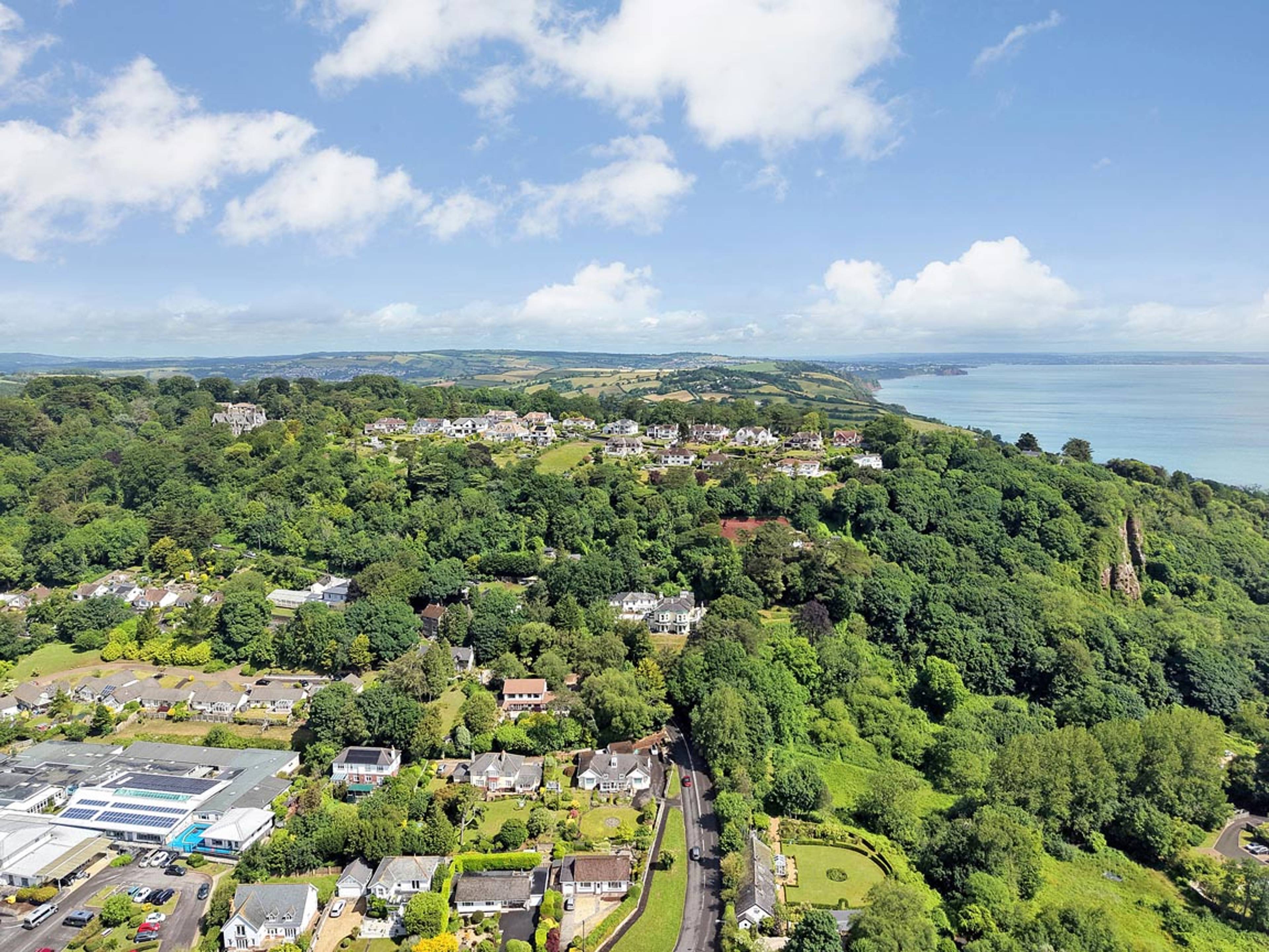 Teignmouth Road, Torquay, TQ1 - 3