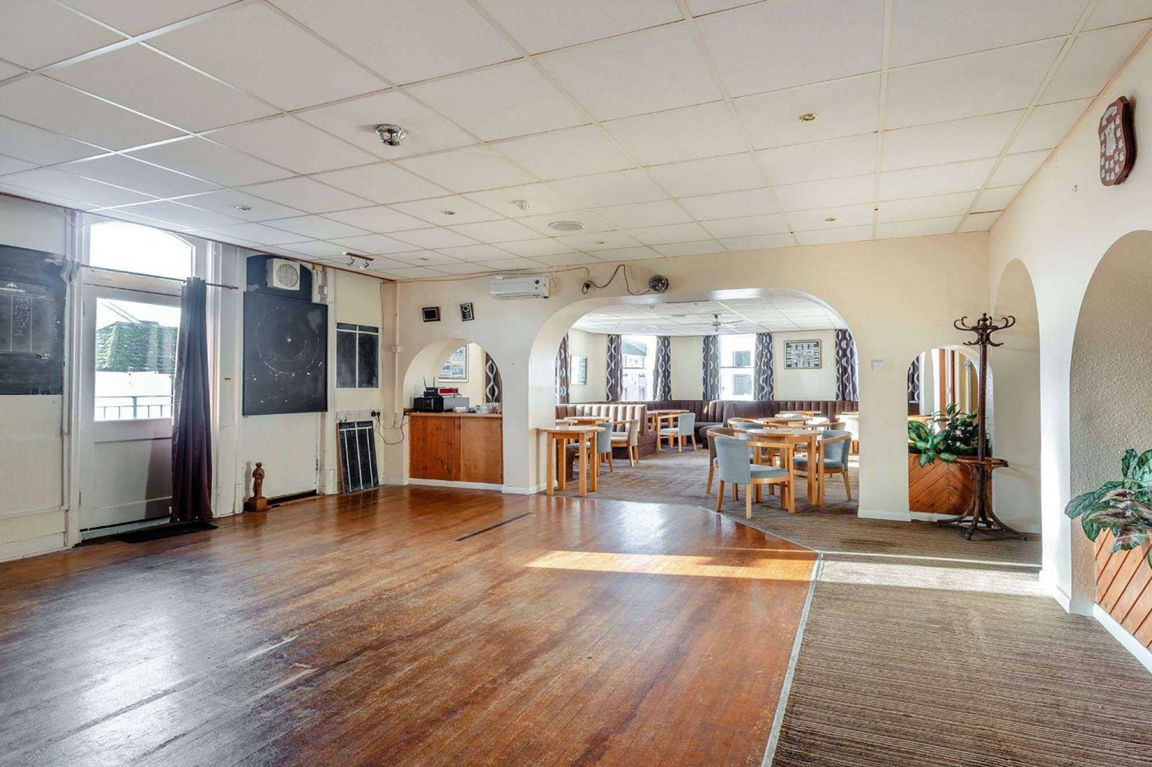 Dawlish Conservative Club, Dawlish, EX7 - 8